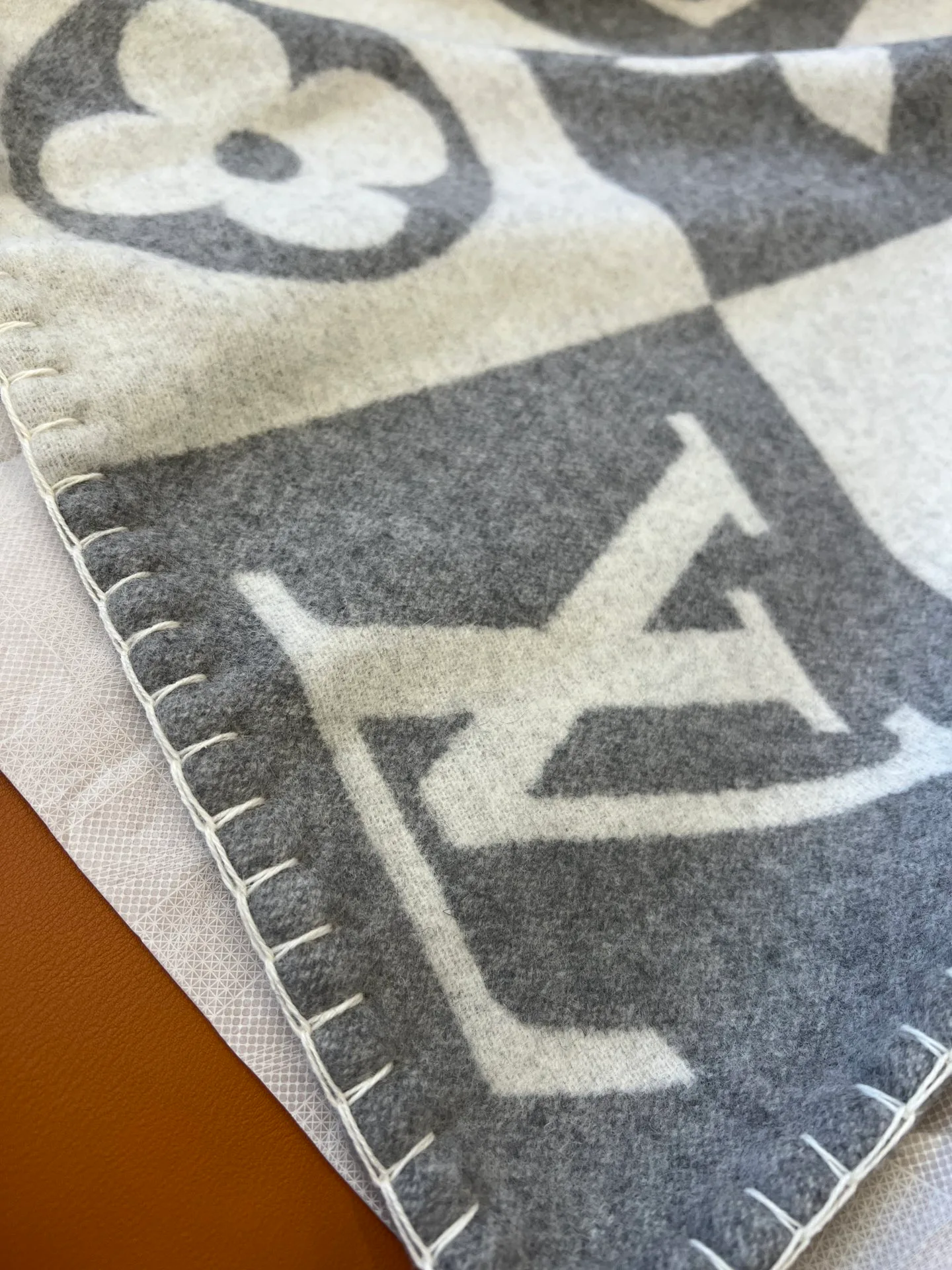 Текстиль Louis Vuitton 271824