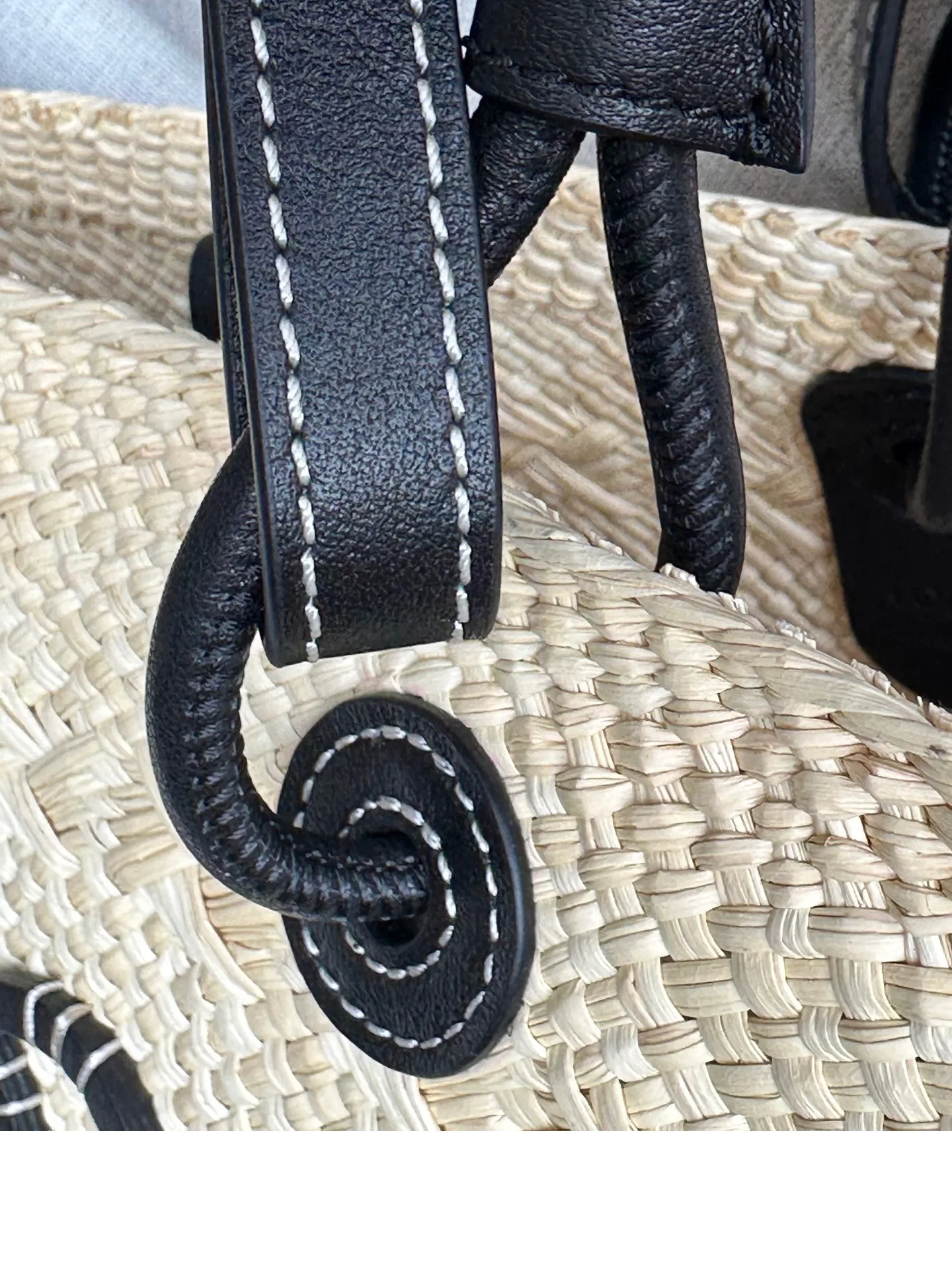 Классические Сумки Женские Loewe 11675838