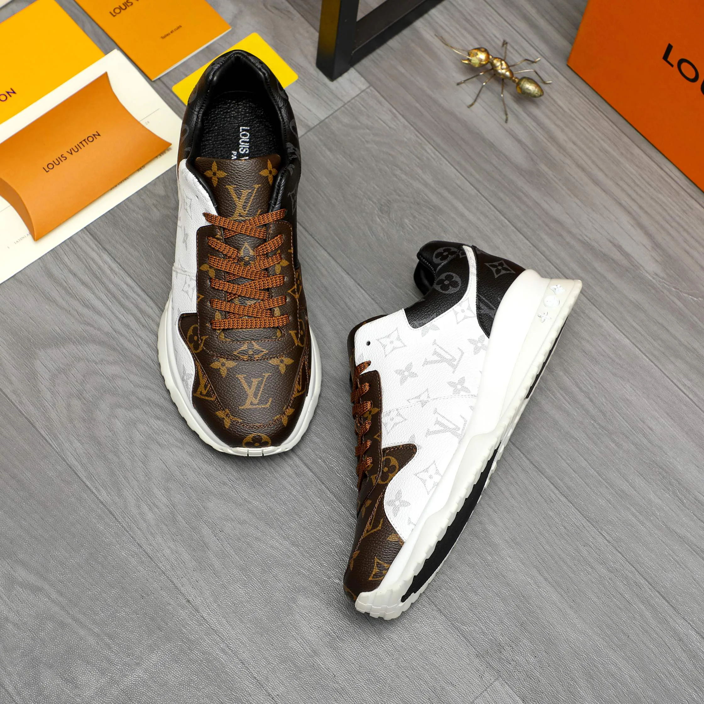 Кроссовки Мужские Louis Vuitton 288030