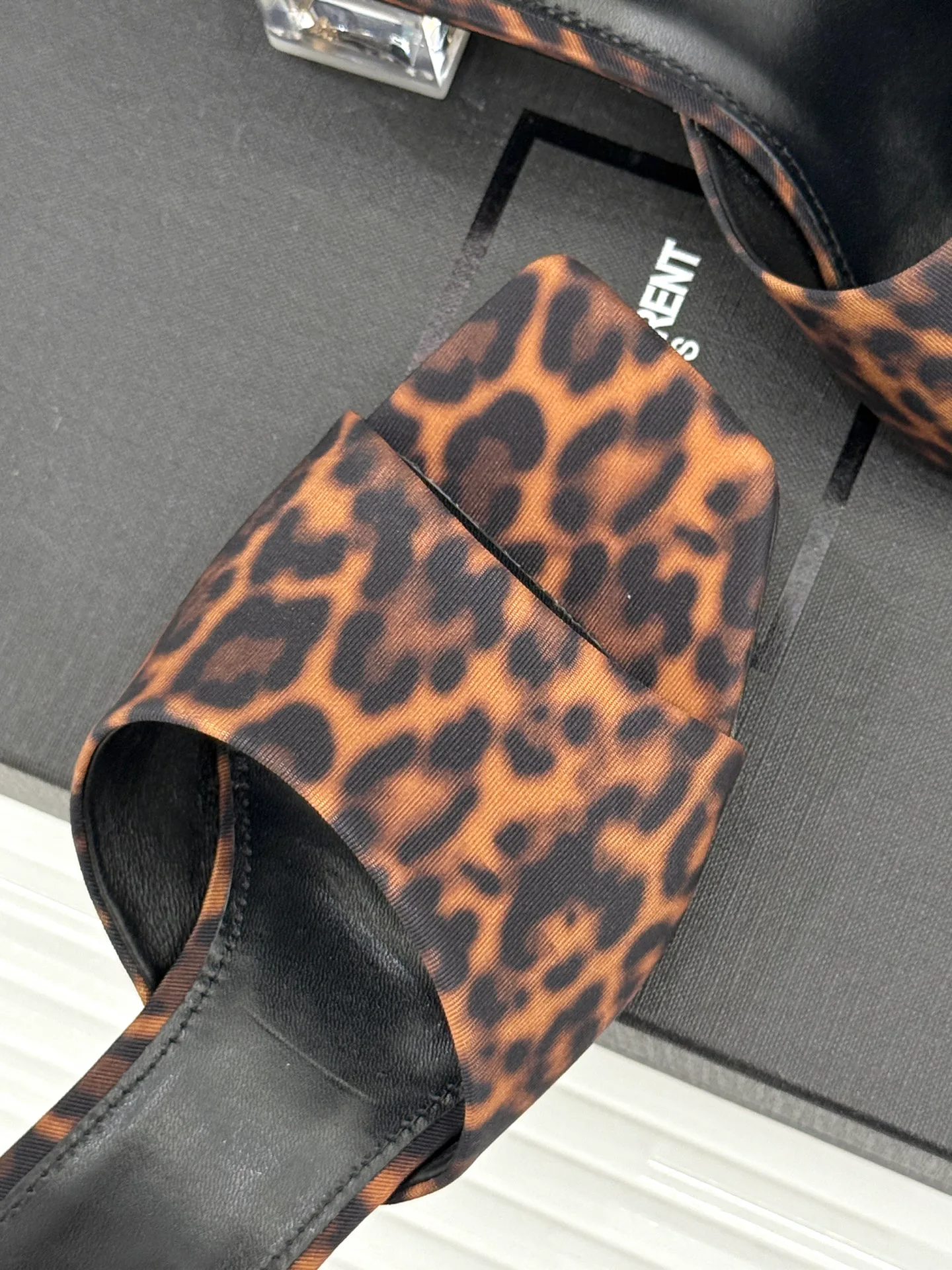 Босоножки Женские Saint Laurent 17024883