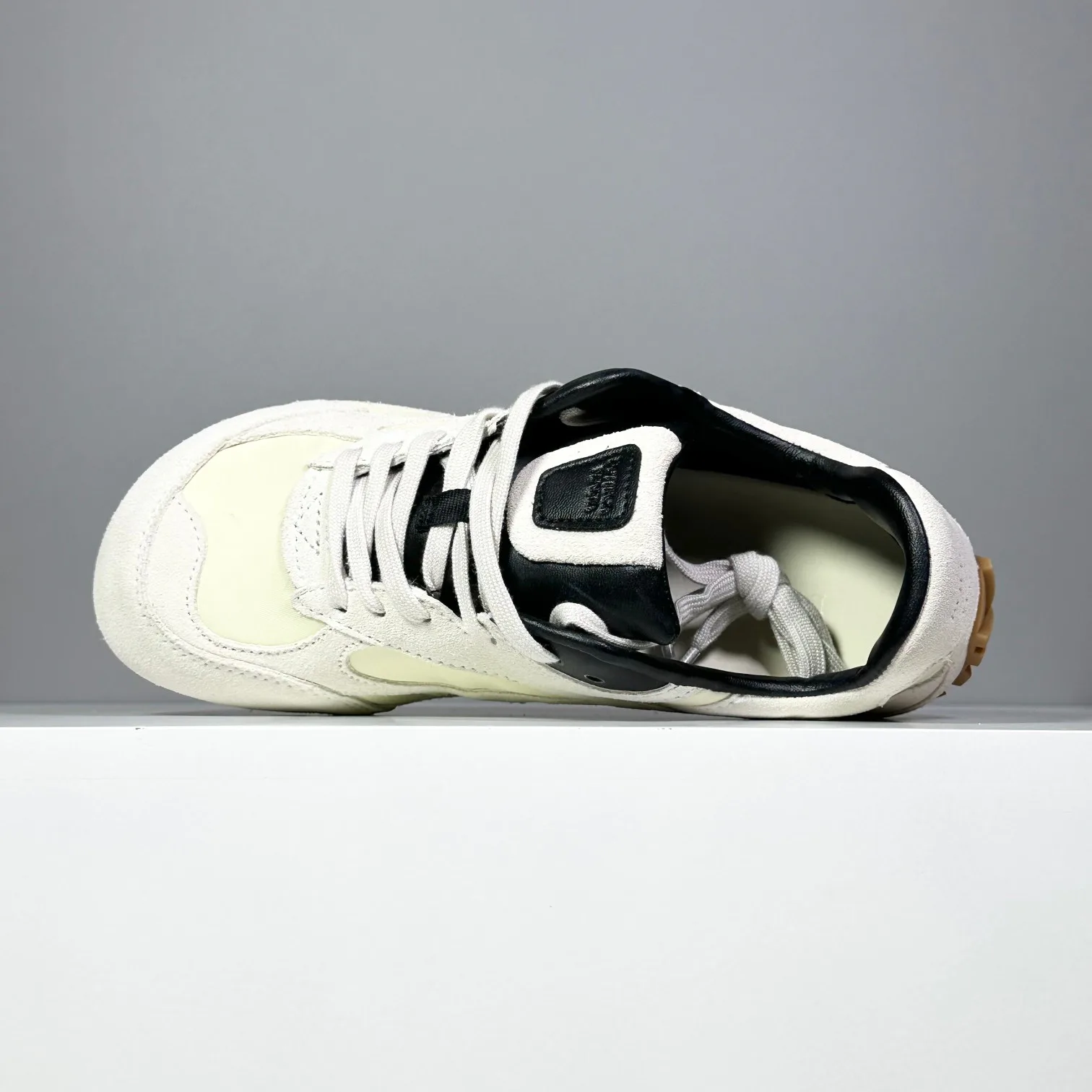 Кроссовки Женские Bottega Veneta 1257864