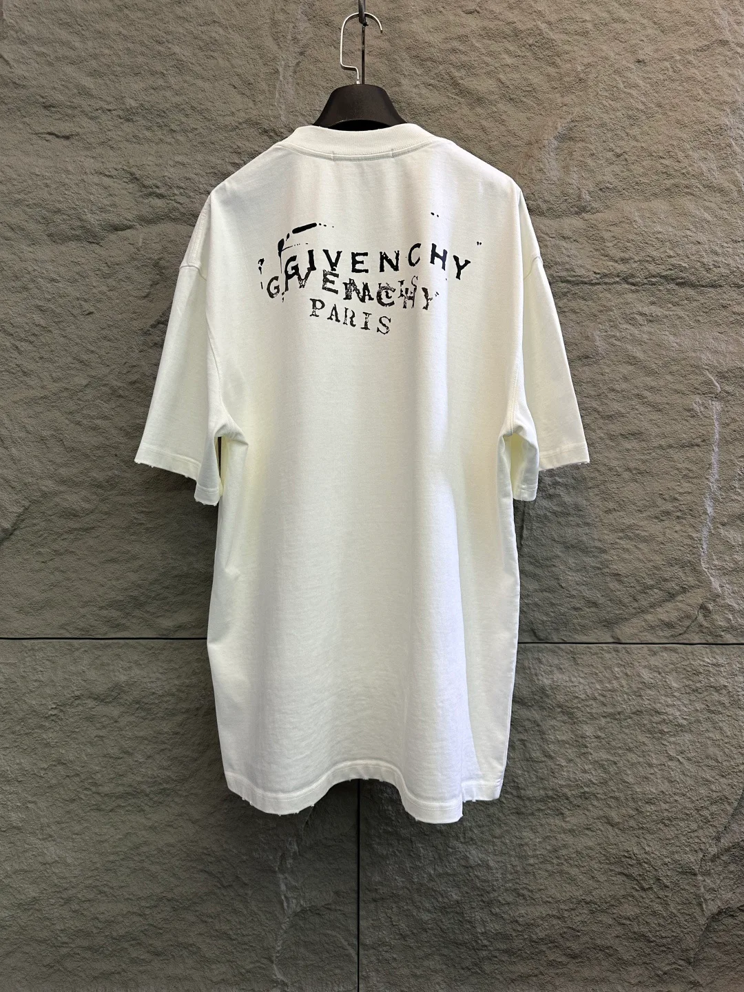Футболки Женские Givenchy 13303988
