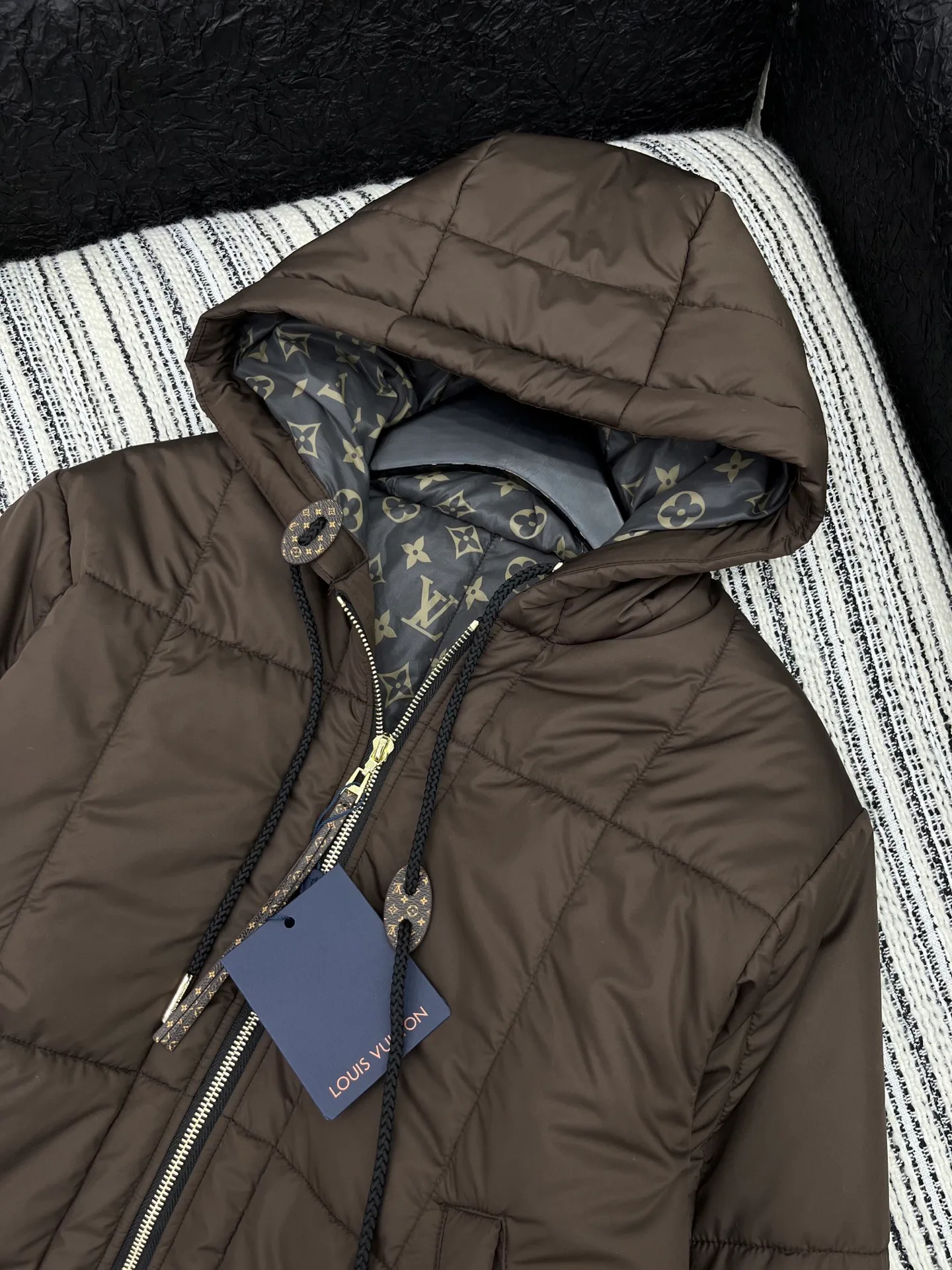 Куртки И Пуховики Женские Louis Vuitton 238737