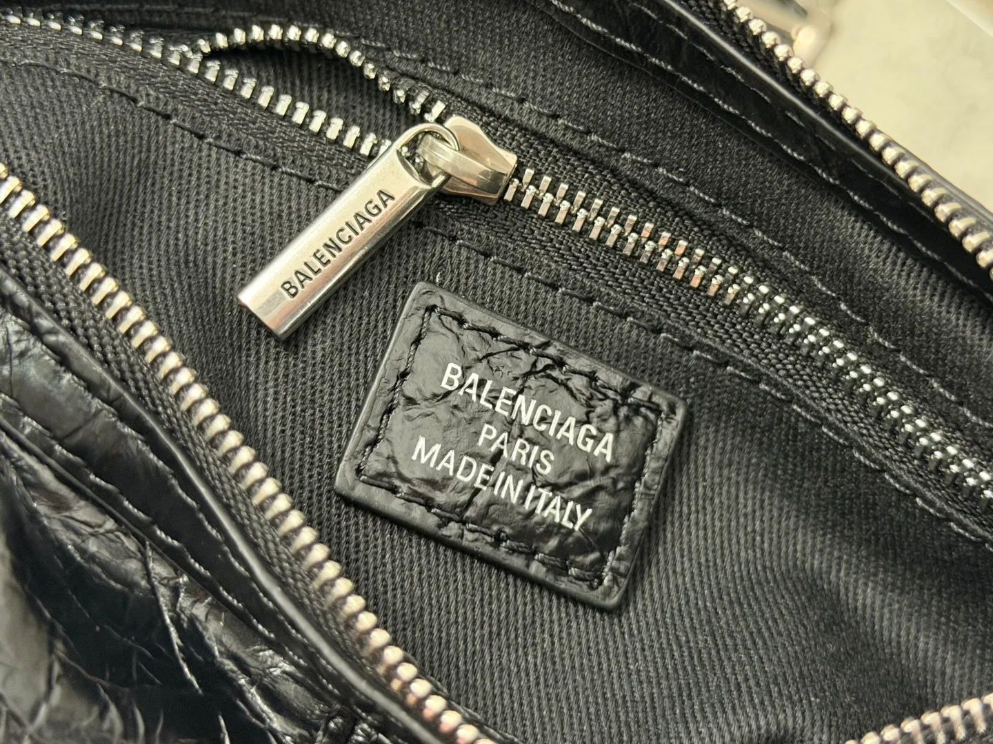 Классические Сумки Женские Balenciaga 11009579