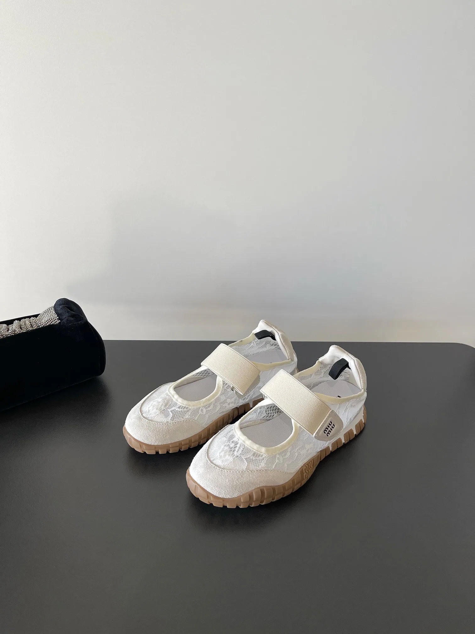 Кроссовки Женские Miu Miu 59158