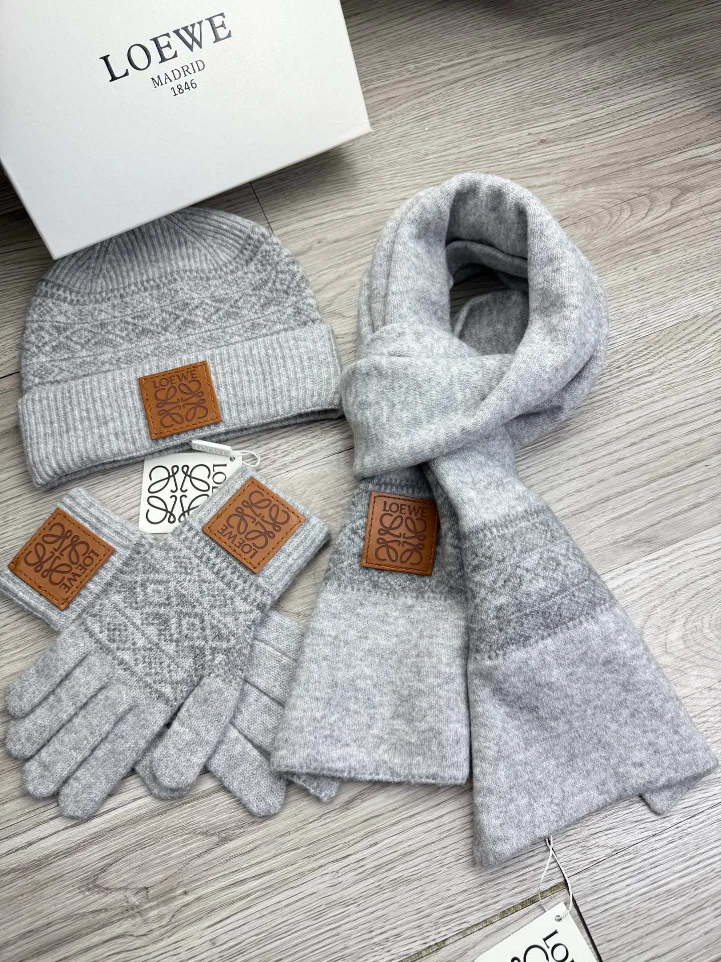 Шарфы Loewe 318469