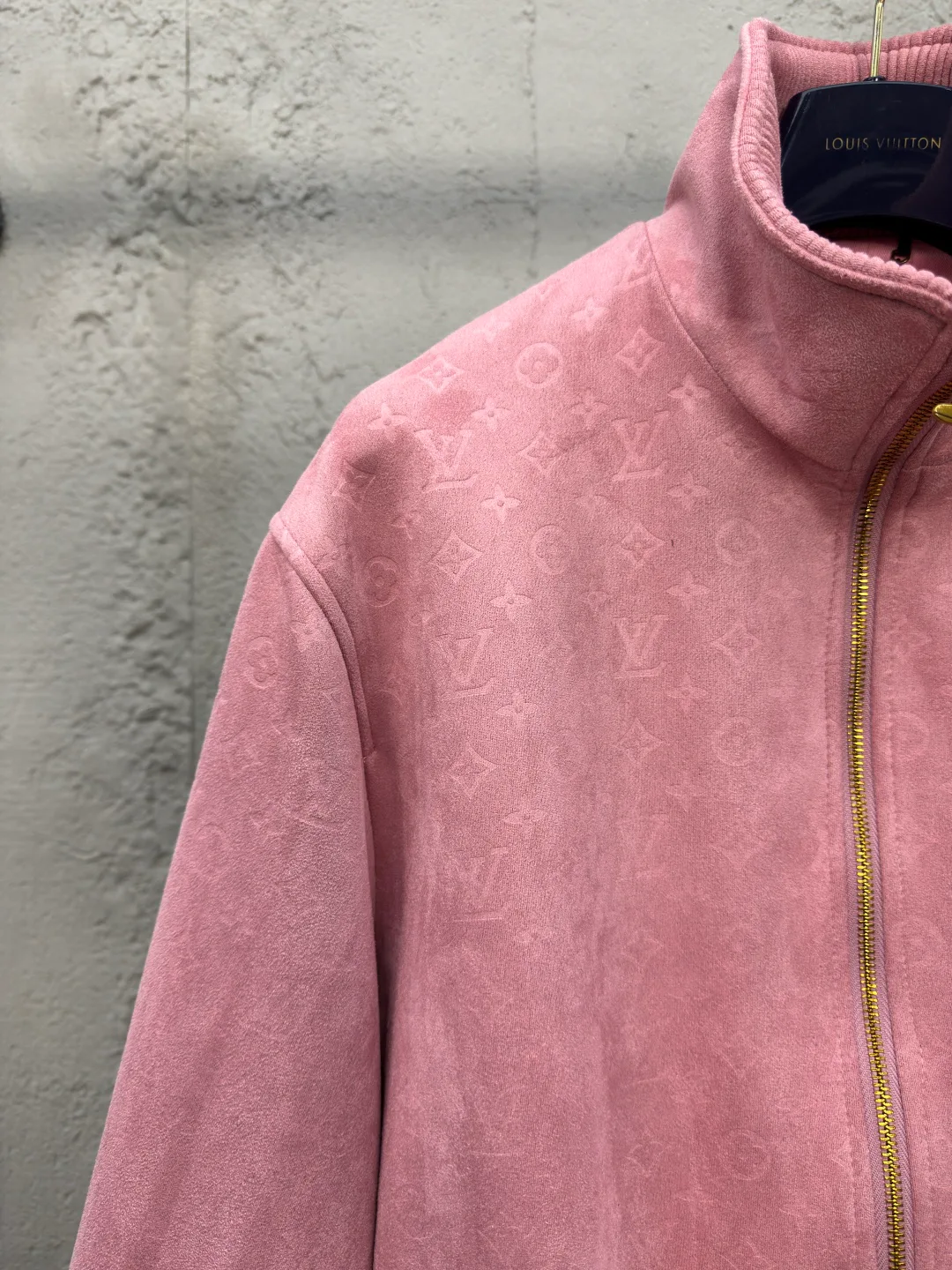 Куртки И Пуховики Женские Louis Vuitton 31482