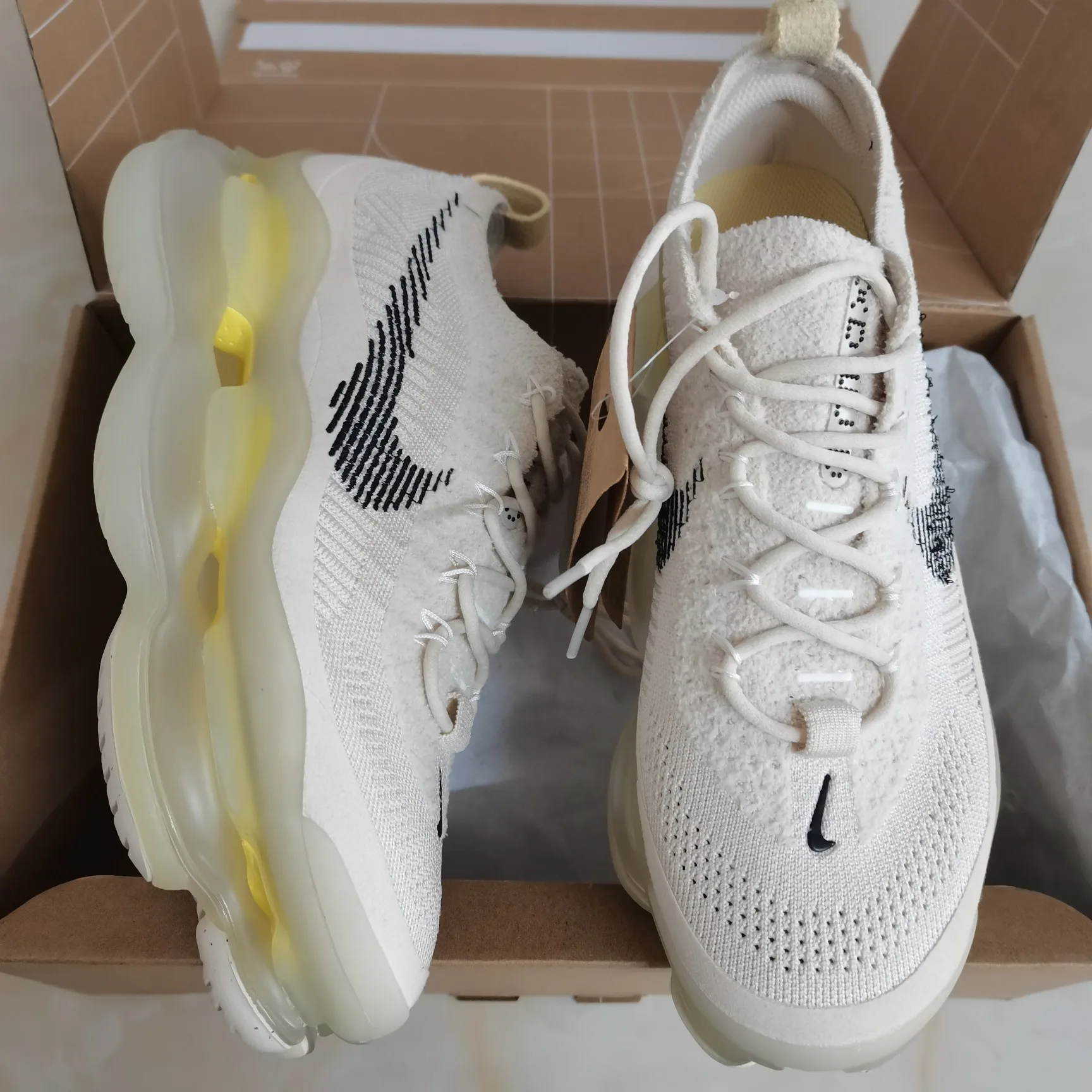 Кроссовки Женские Nike 1908