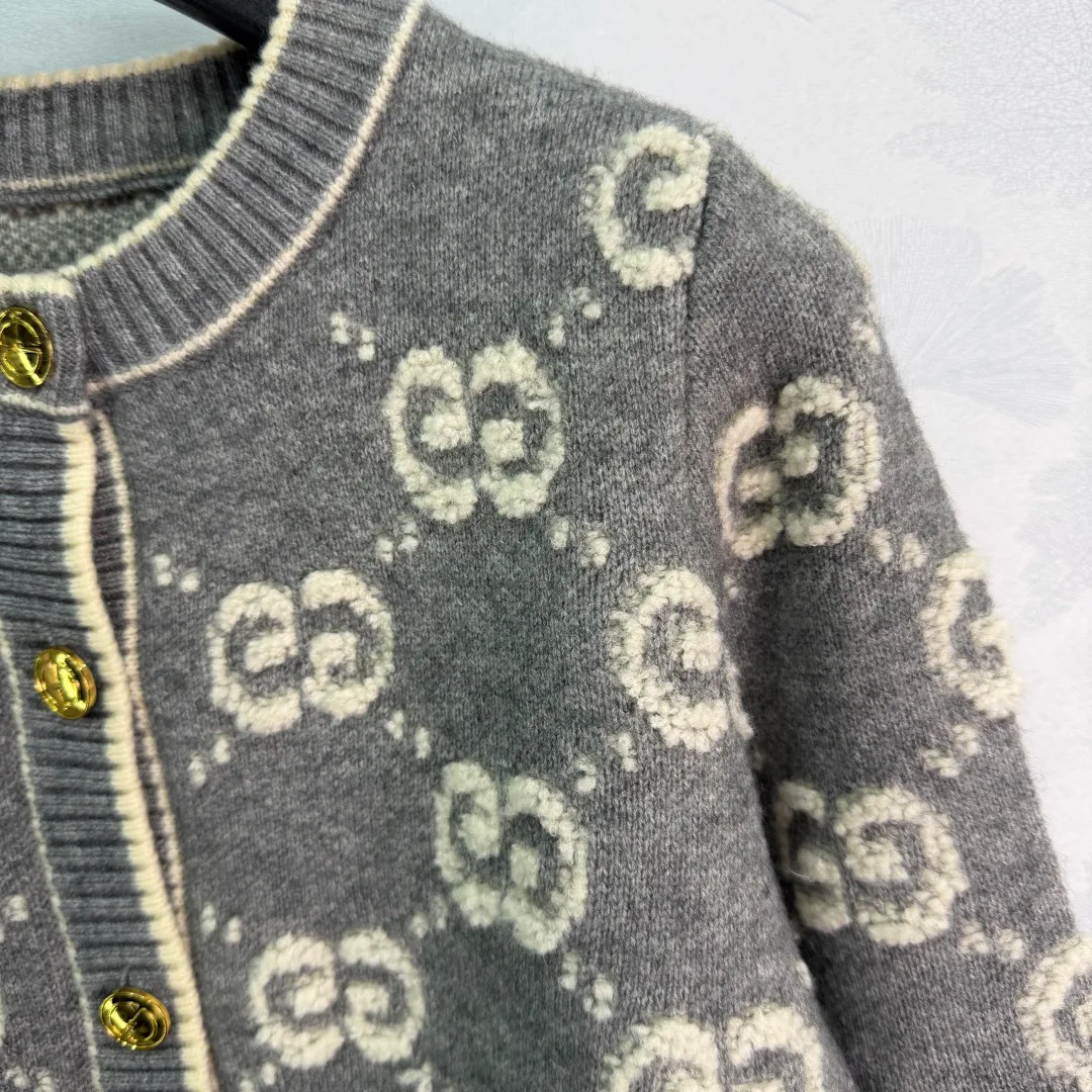 Джемперы И Свитеры Женские Gucci 18211539