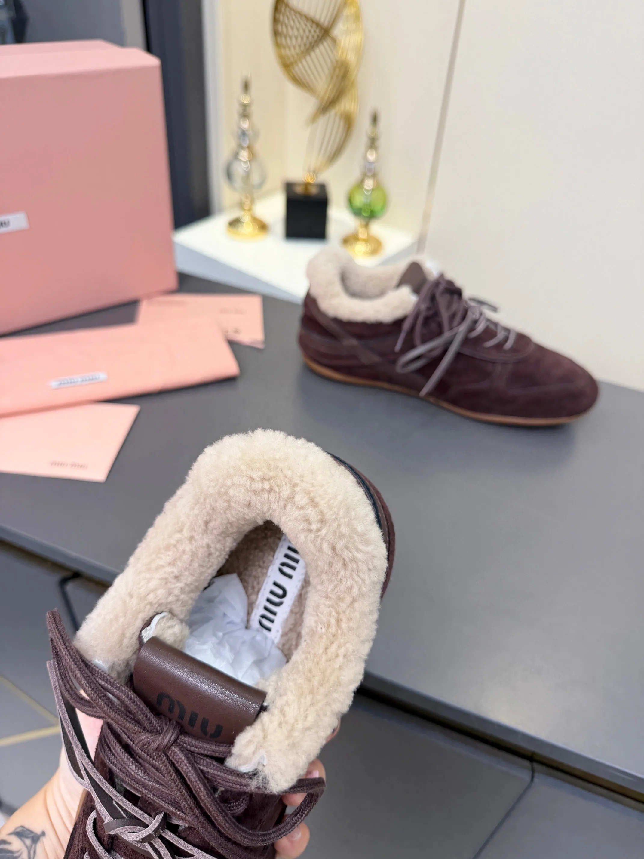 Кроссовки Женские Miu Miu 18740746