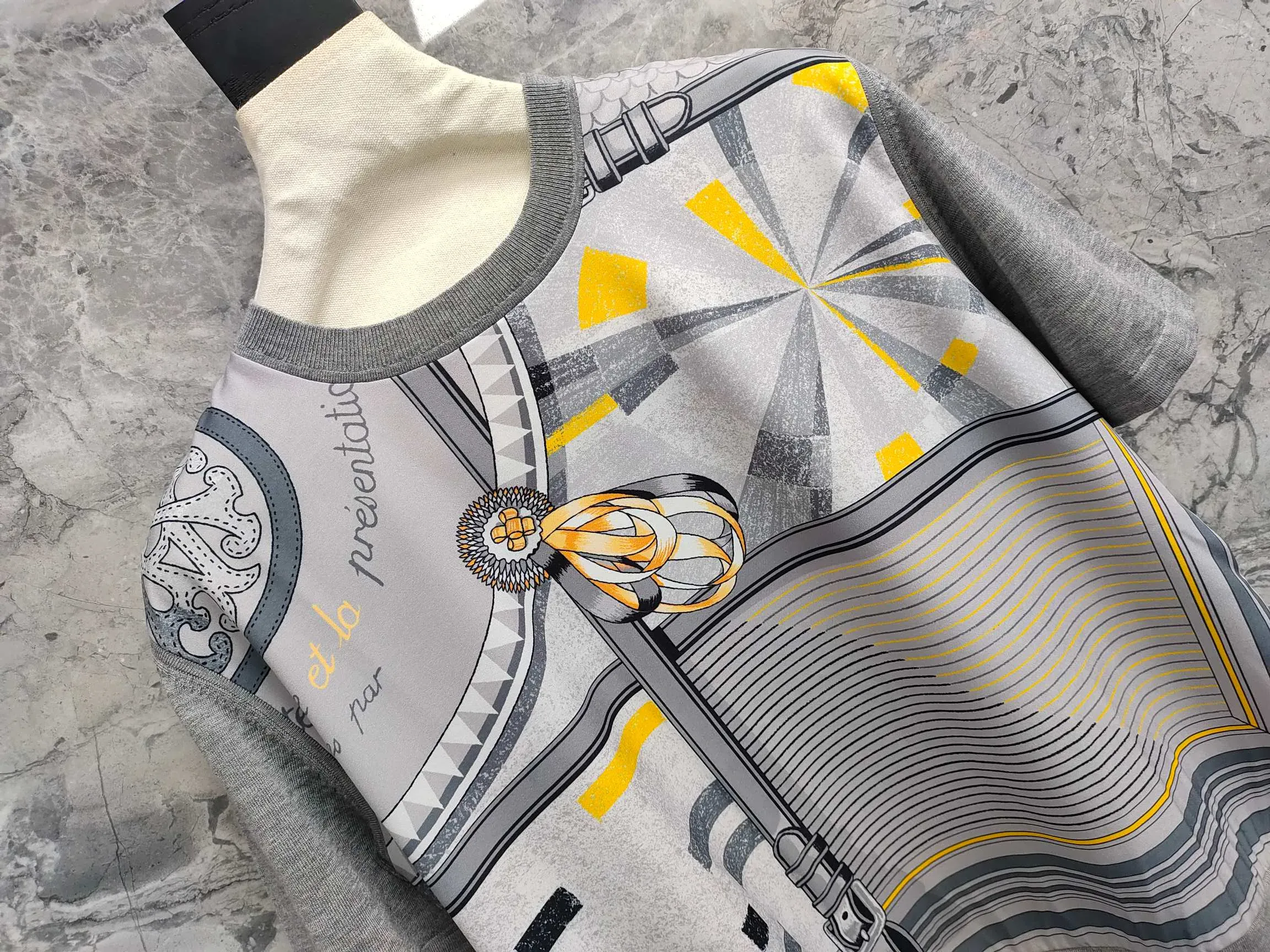 Джемперы И Свитеры Женские Hermes 4740888