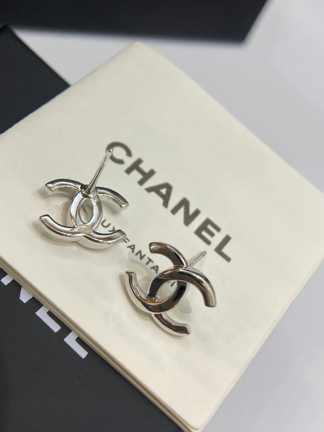 Бижутерия Chanel 18186306