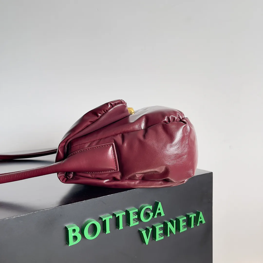 Сумки На Ремне Женские Bottega Veneta 974147