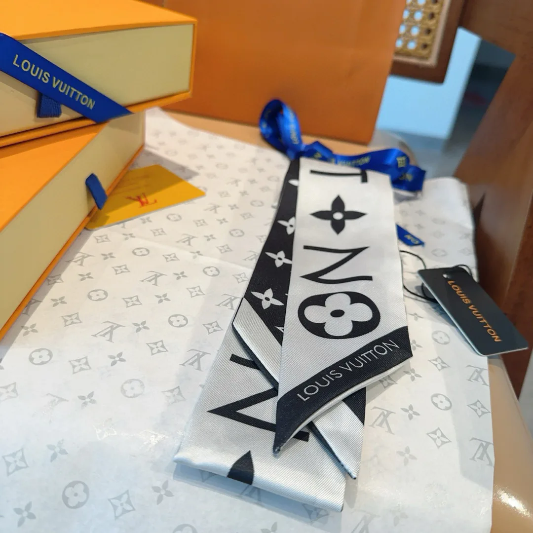 Платки Louis Vuitton 12918478