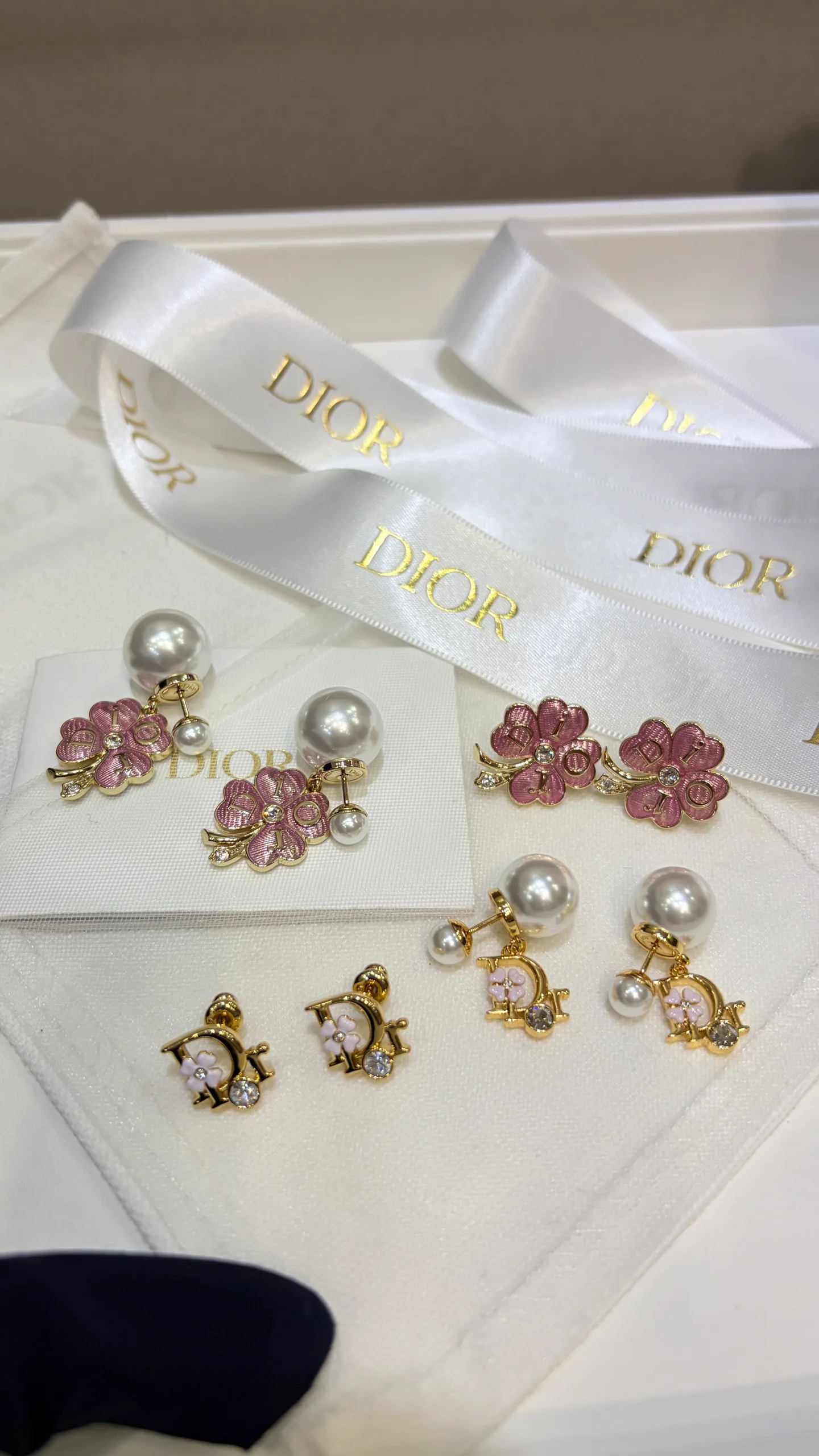 Бижутерия Christian Dior 18123123