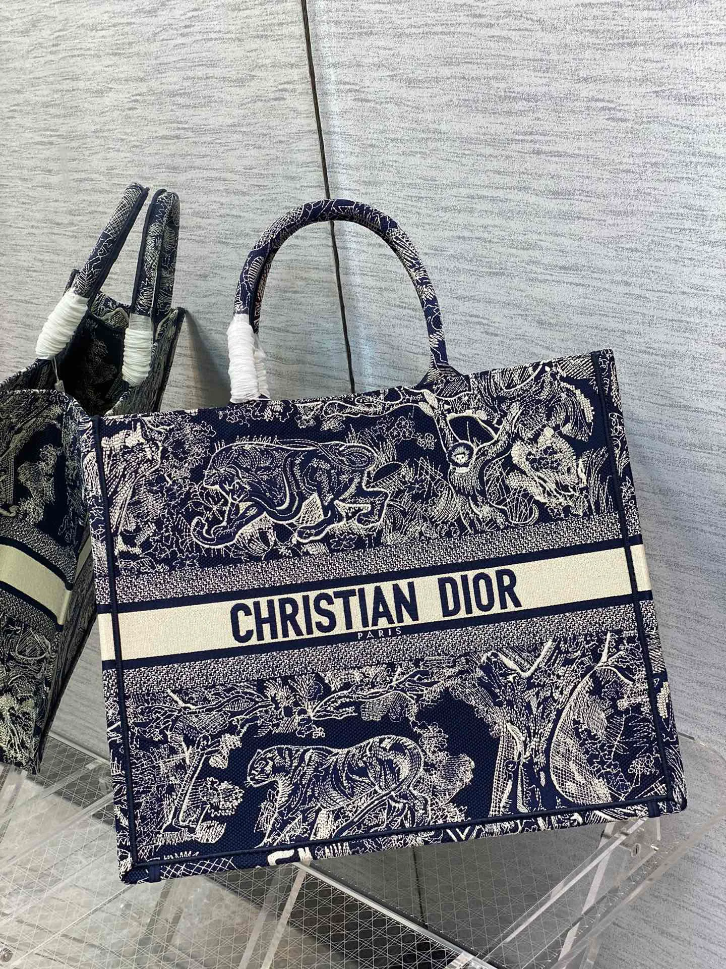 Классические Сумки Женские Christian Dior 11224024