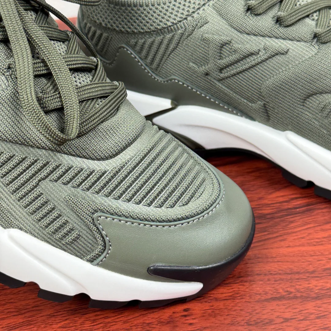 Кроссовки Мужские Louis Vuitton 4898722