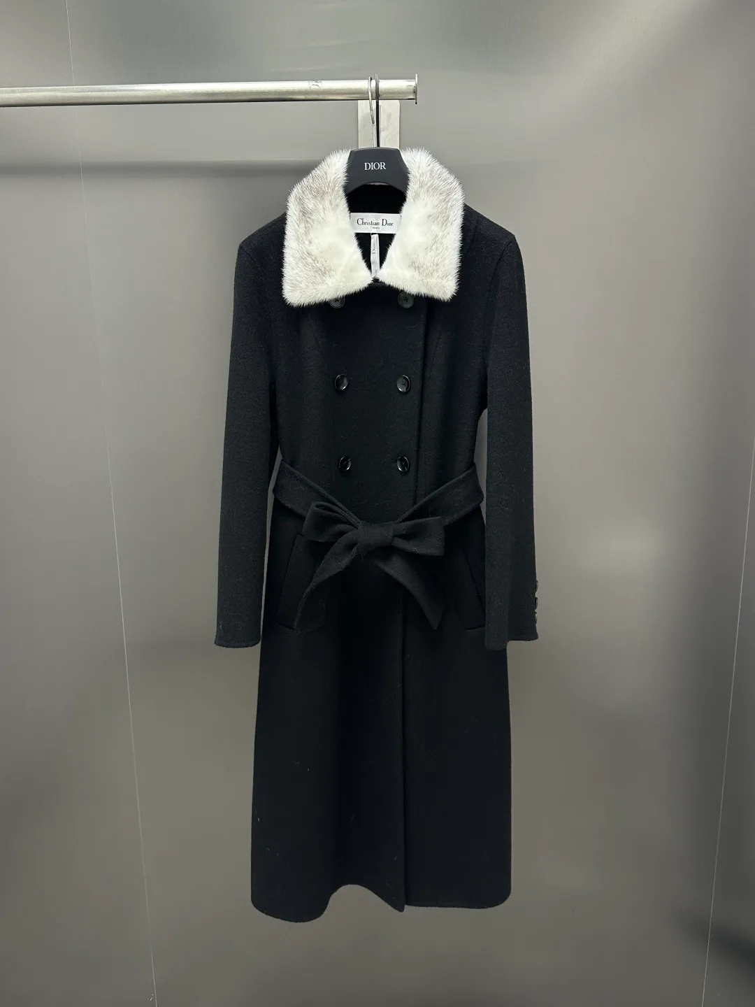 Пальто Женские Christian Dior 19377689