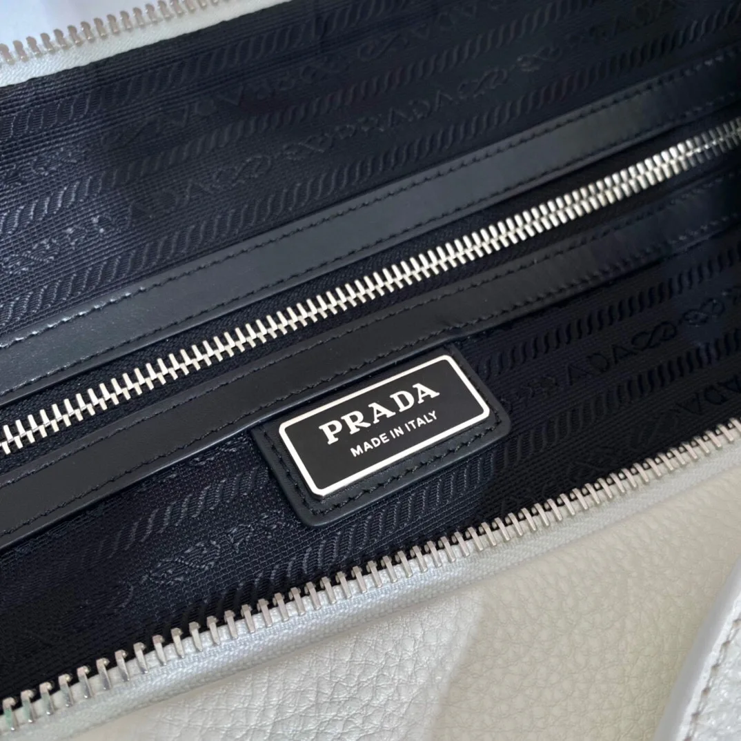 Сумки На Ремне Женские Prada 11409620
