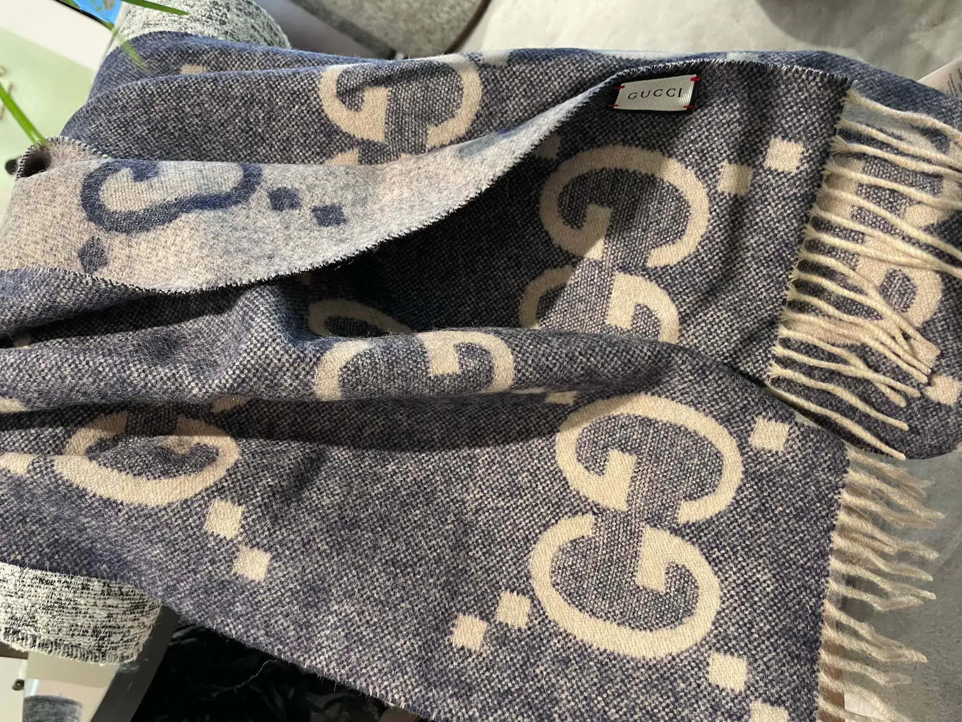 Шарфы Gucci 438382