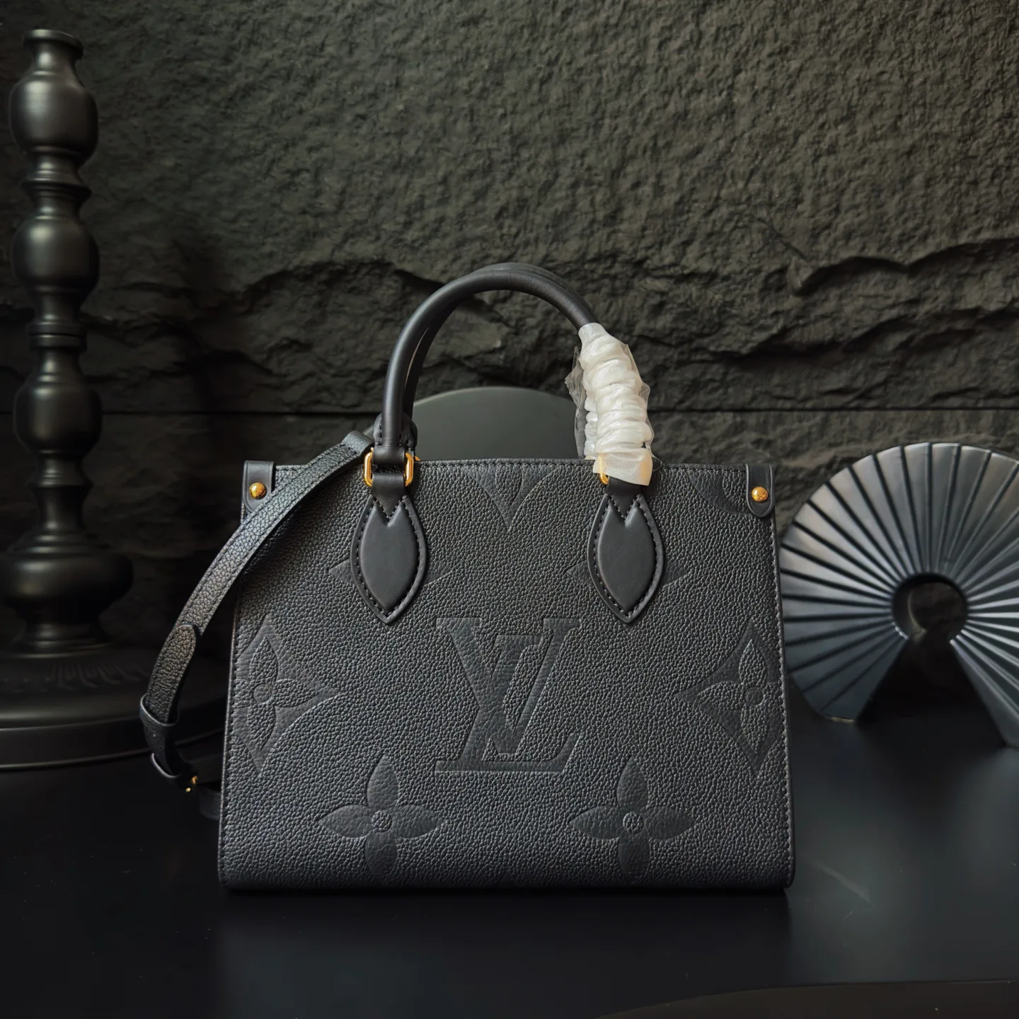 Классические Сумки Женские Louis Vuitton 17076918