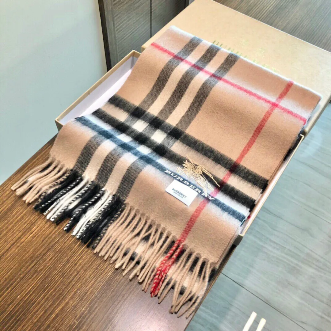 Шарфы Burberry 588254
