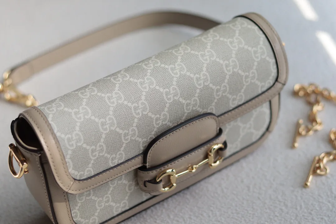 Классические Сумки Женские Gucci 11601473