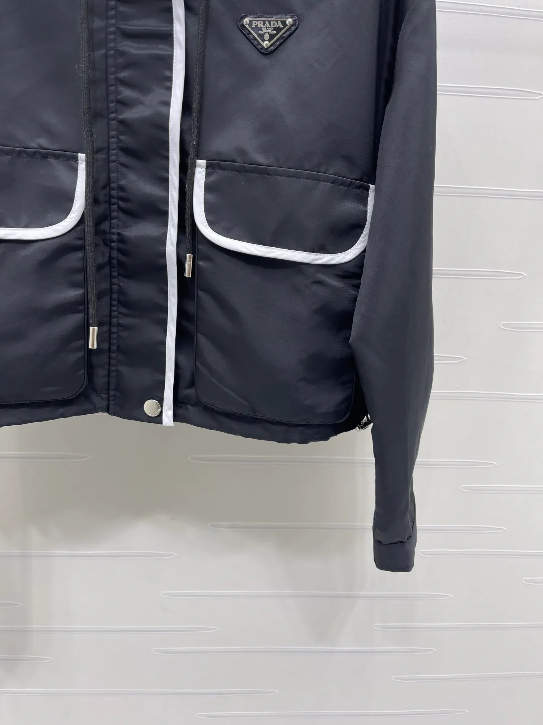 Куртки И Пуховики Женские Prada 18038732
