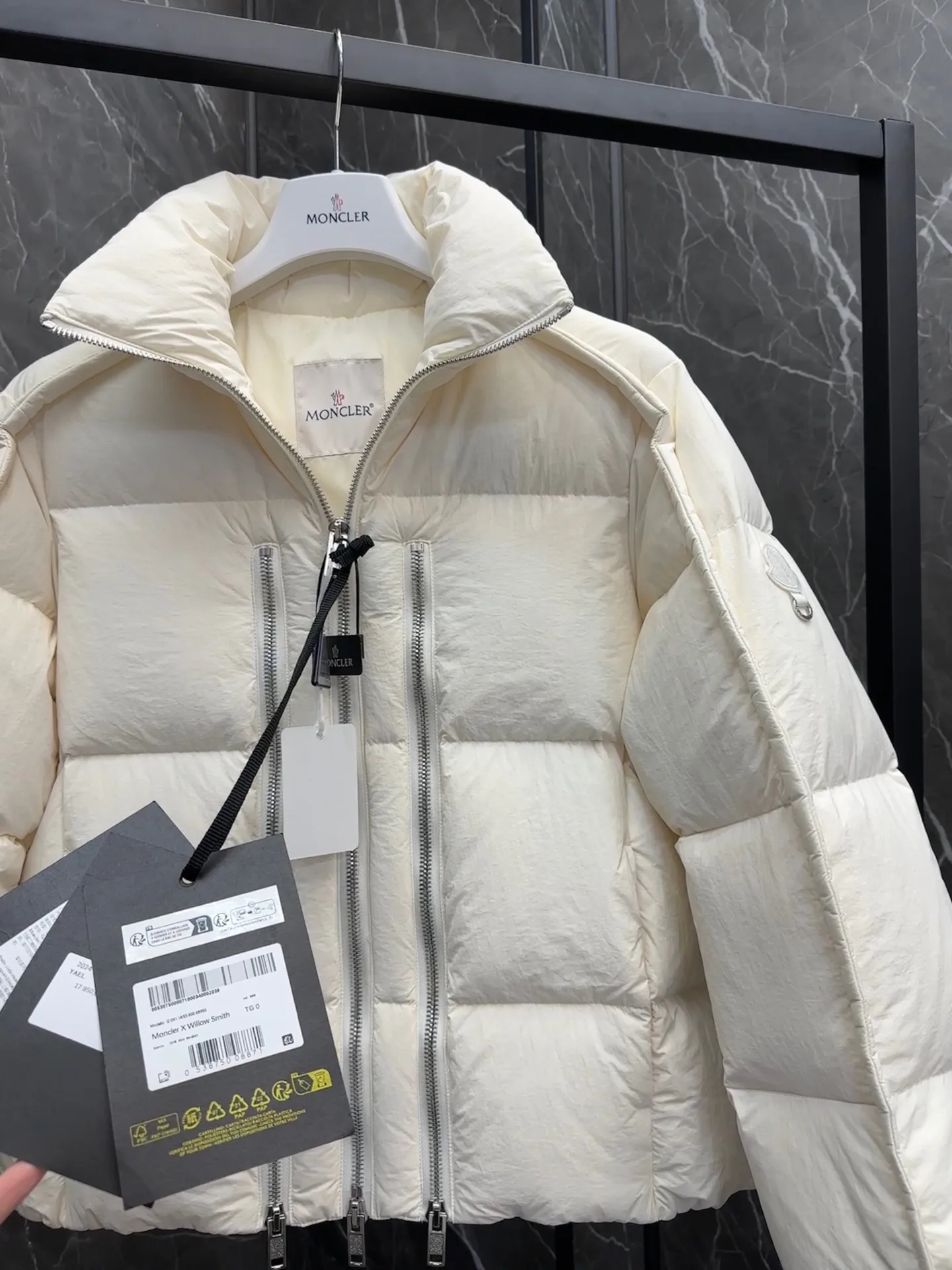 Куртки И Пуховики Женские Moncler 19322720