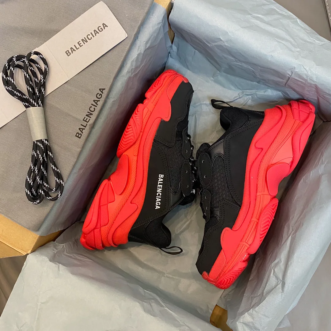 Кроссовки Женские Balenciaga 4439978