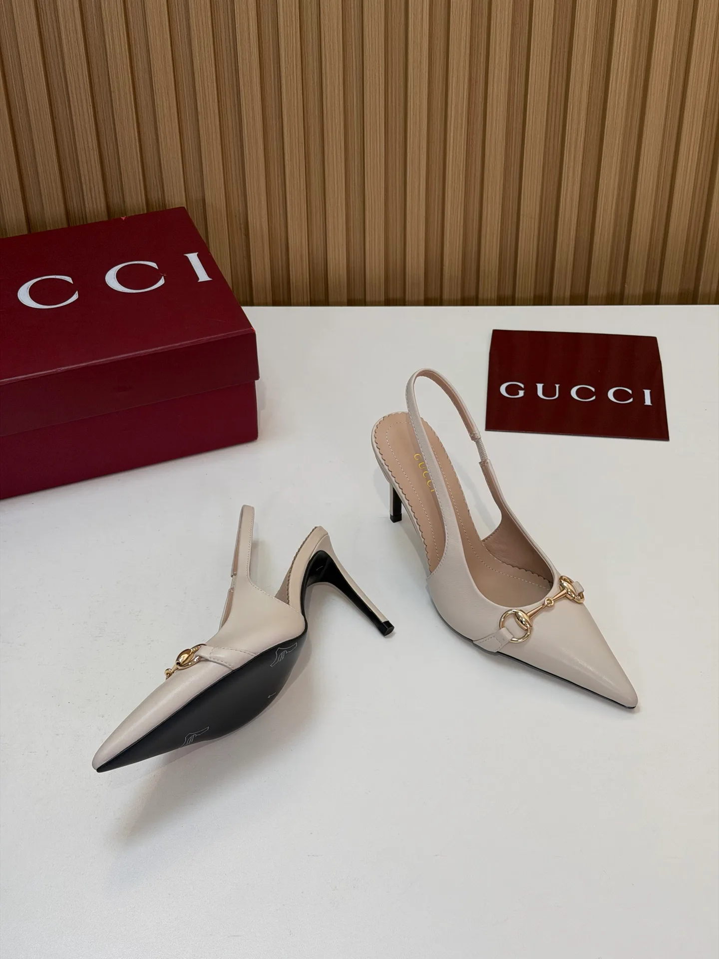 Туфли Женские Gucci 18396284