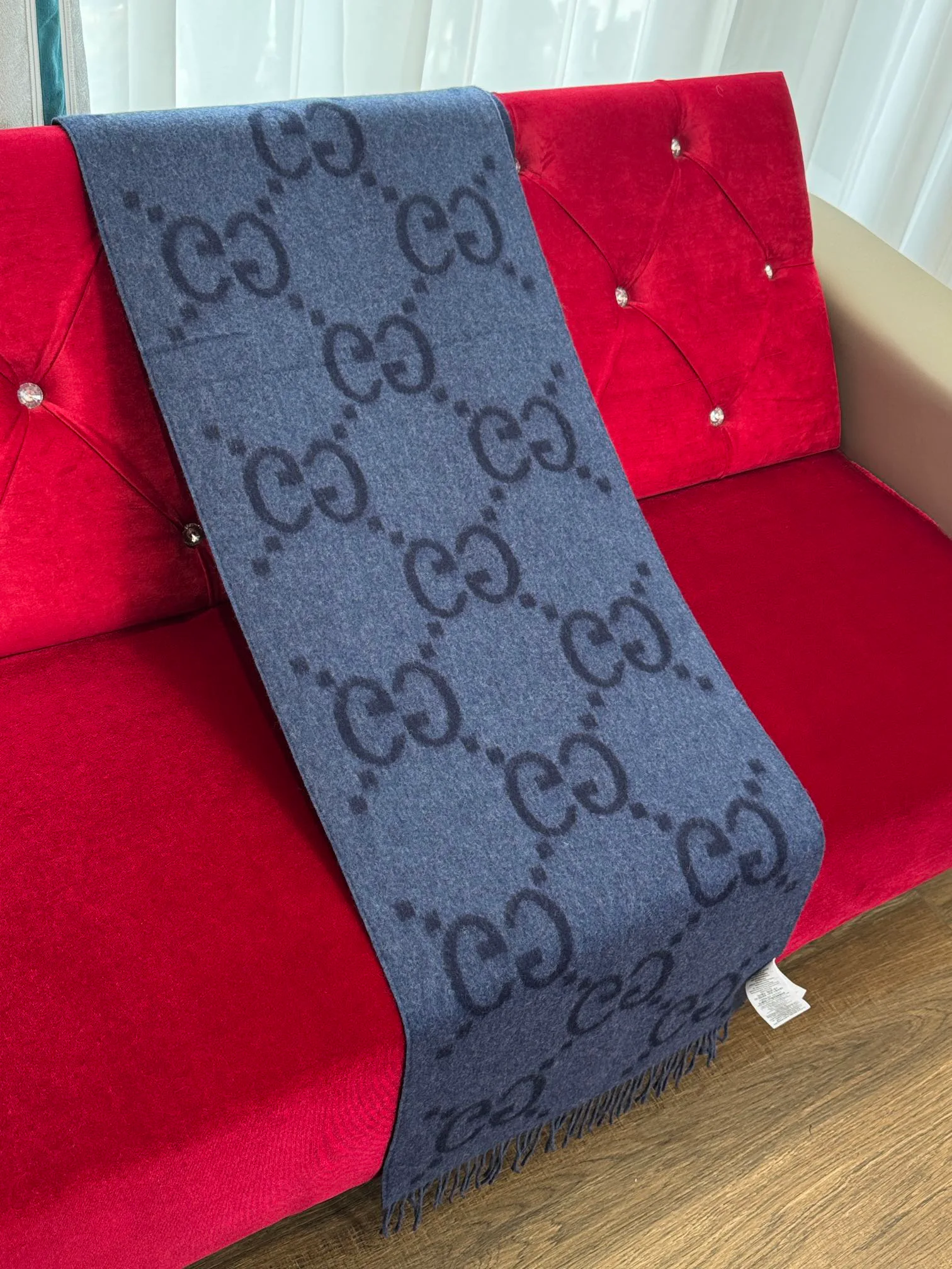 Шарфы Gucci 17992377