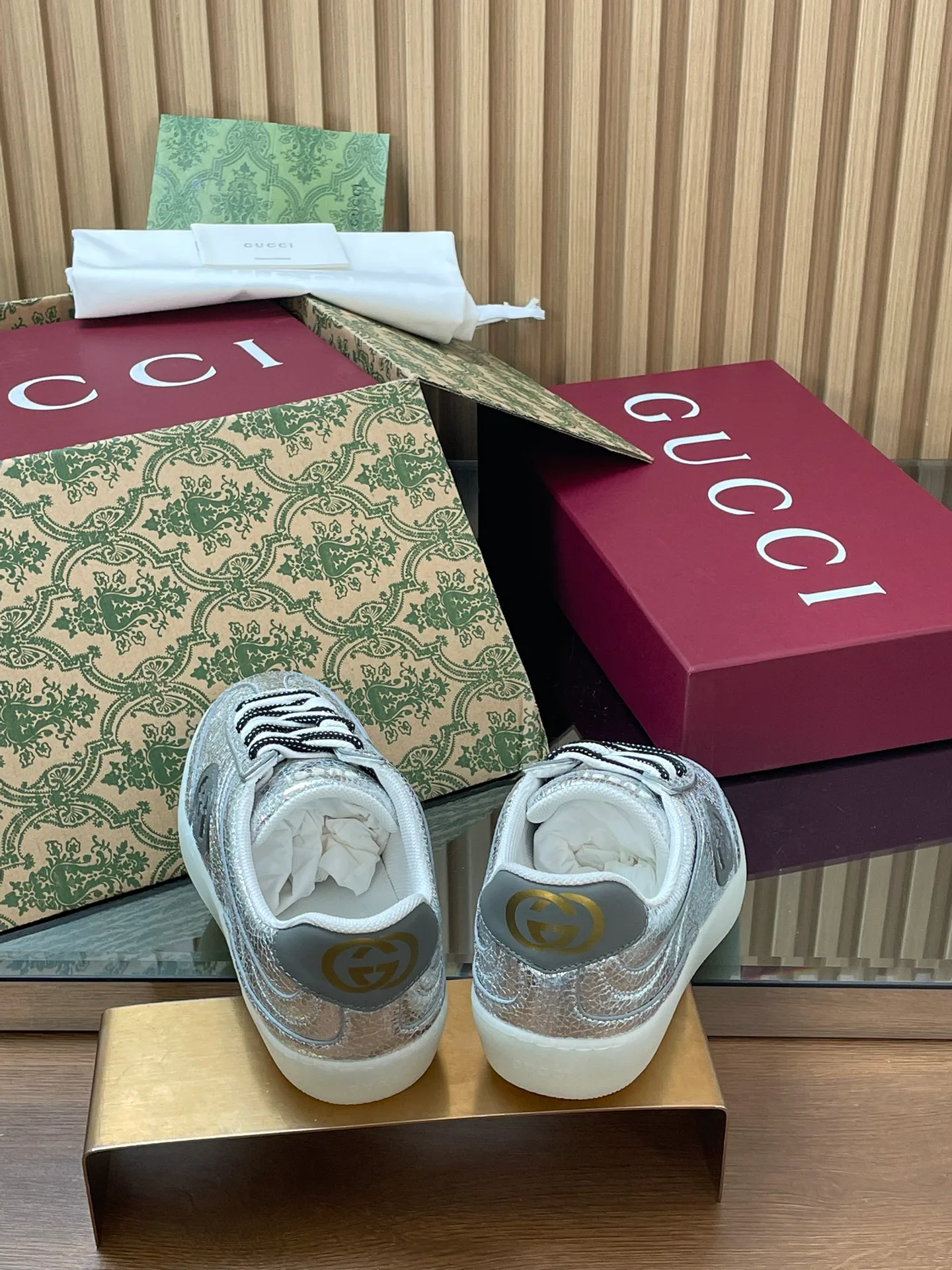 Кроссовки Женские Gucci 451035