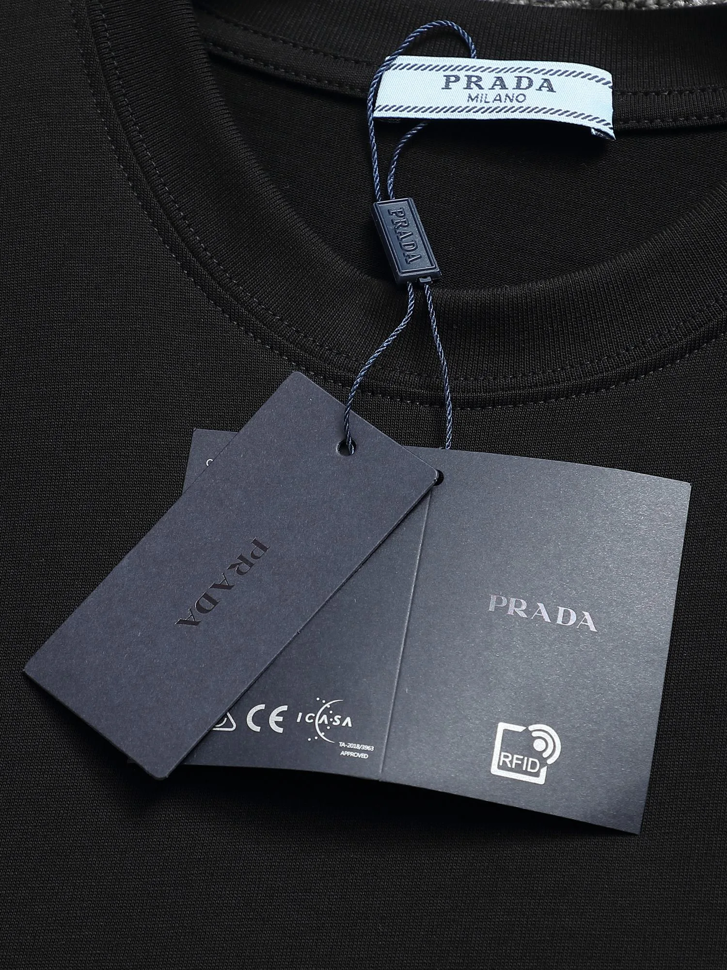 Футболки Женские Prada 4510279