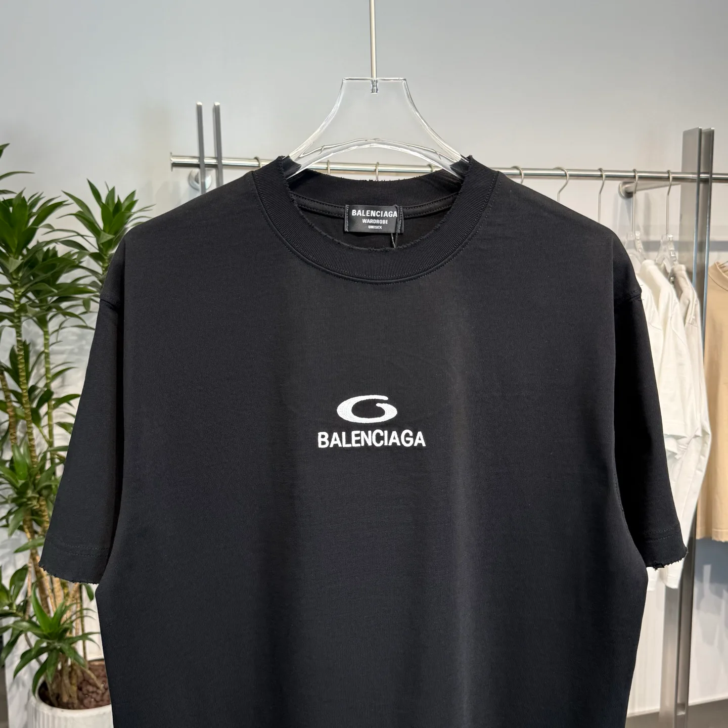 Футболки Женские Balenciaga 5059336