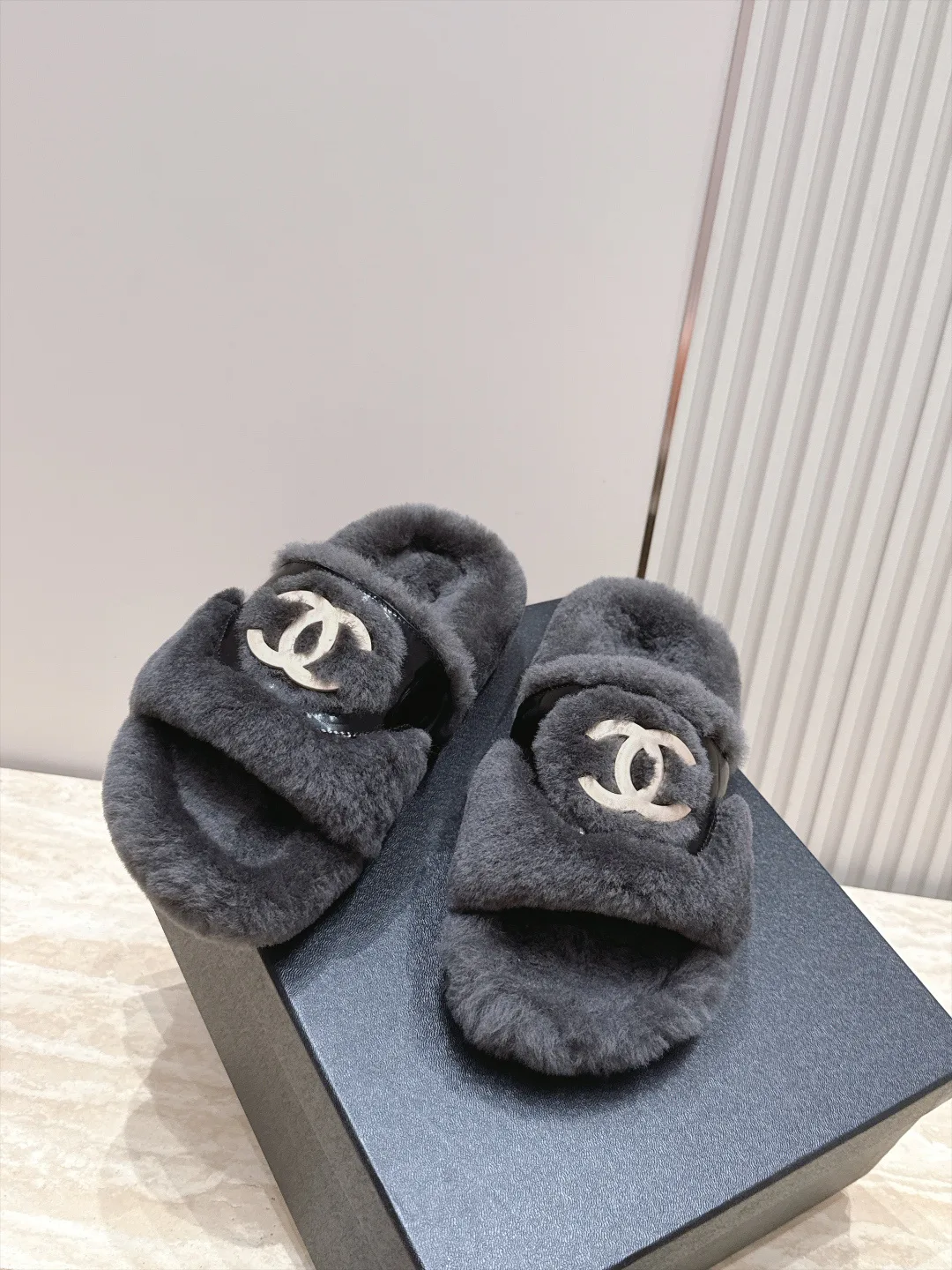 Тапочки Женские Chanel 18266281