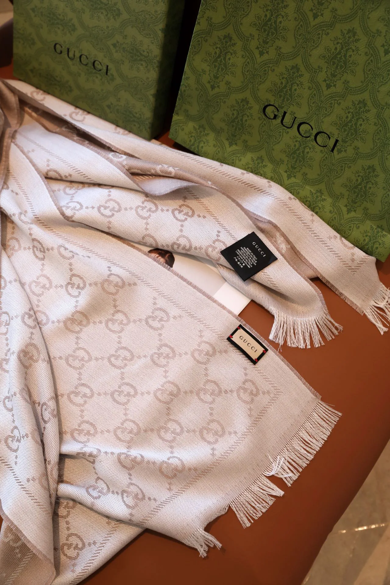 Шарфы Gucci 1644