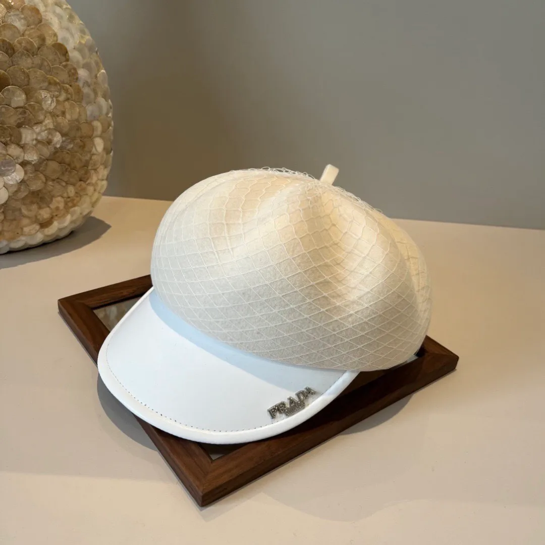 Головные Уборы Prada 920612