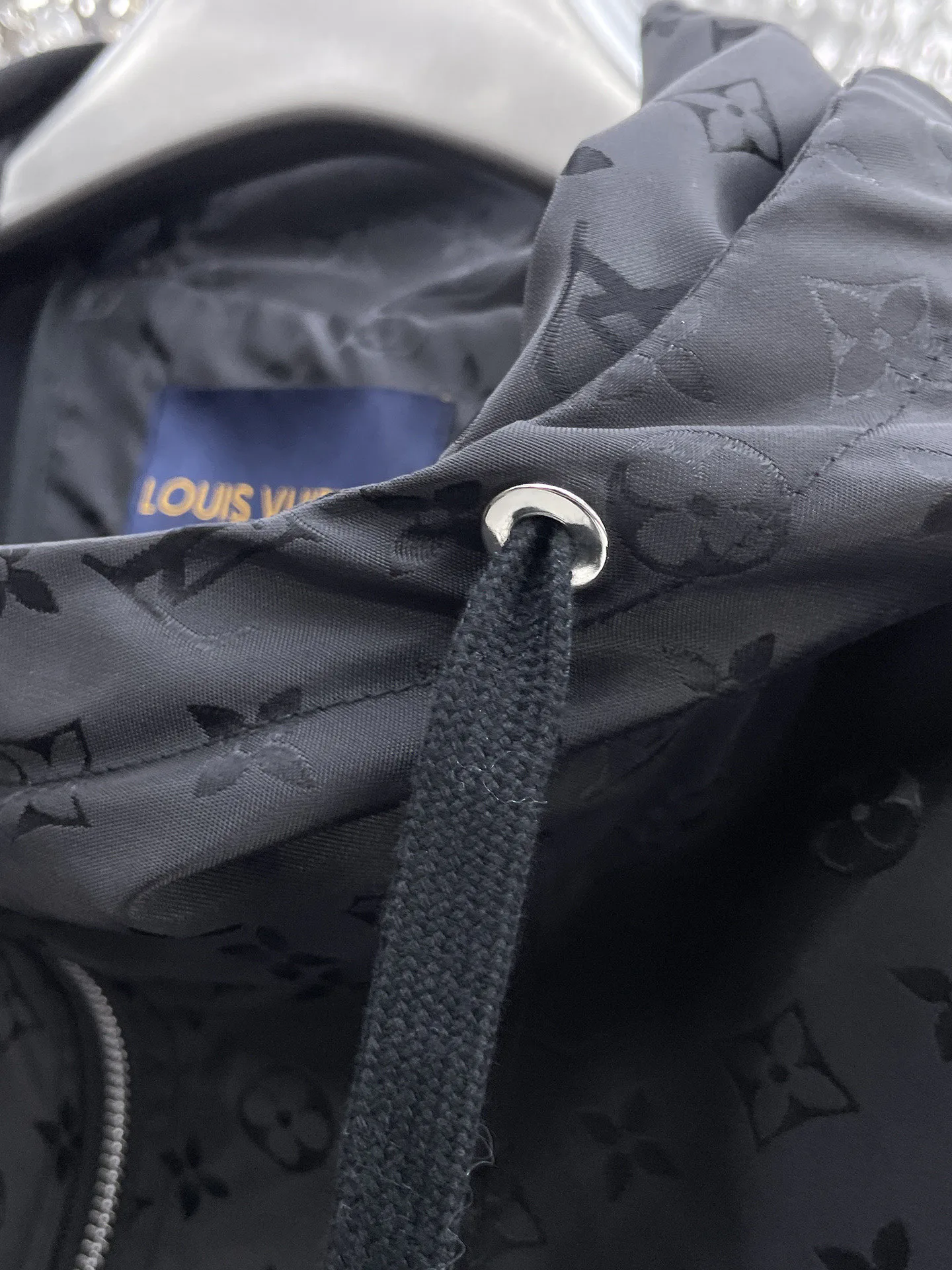 Куртки И Пуховики Мужские Louis Vuitton 9352362