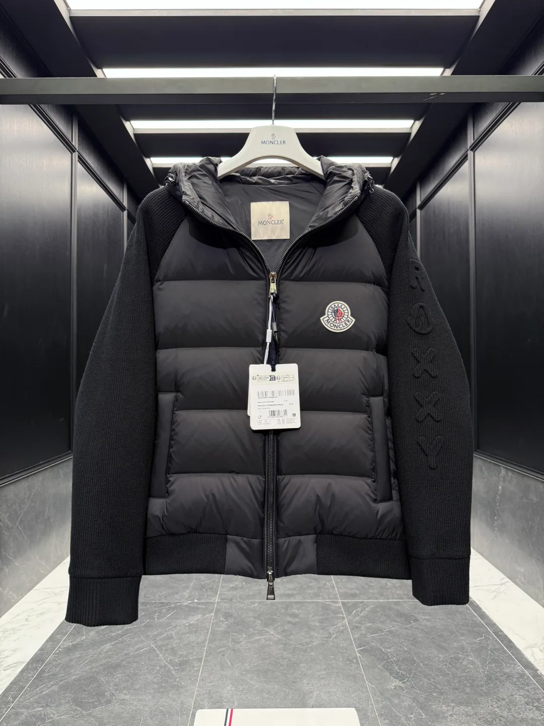 Куртки И Пуховики Женские Moncler 1521827