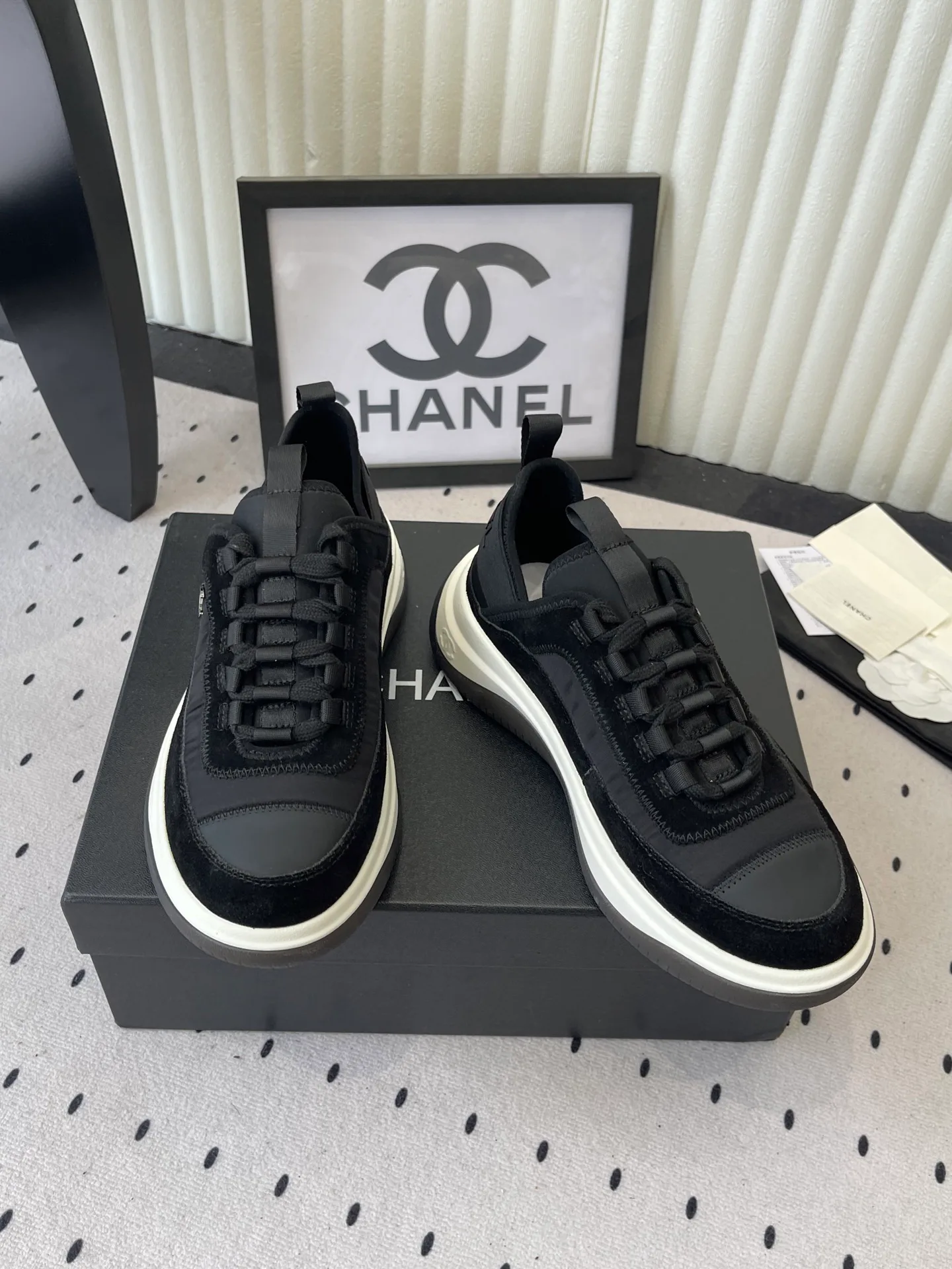 Кроссовки Женские Chanel 11790992