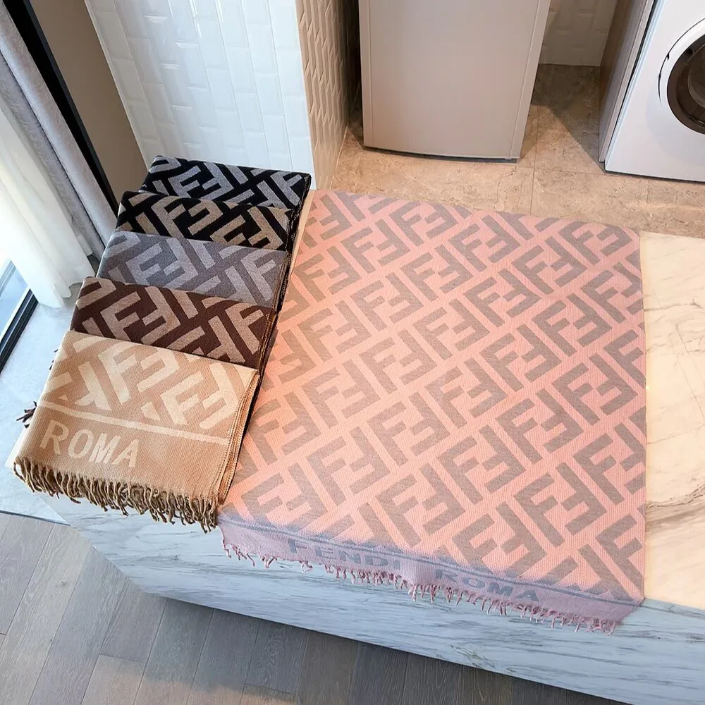 Шарфы Fendi 1242397