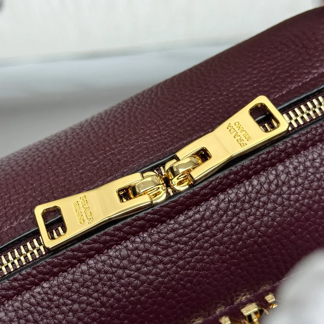 Сумки На Ремне Женские Prada 274236