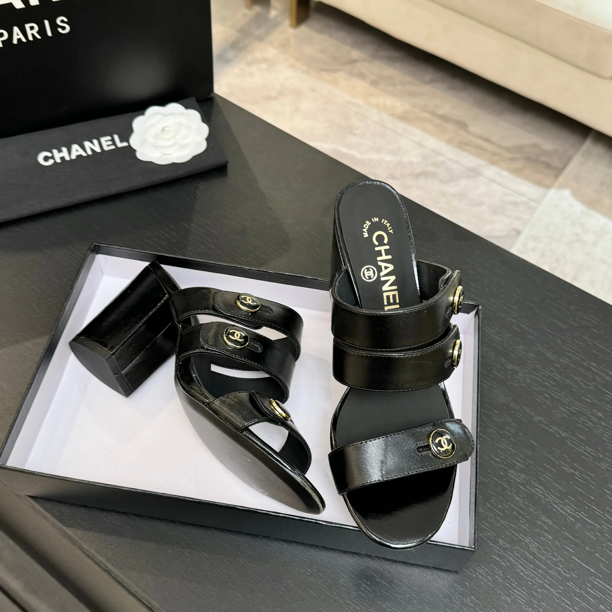 Сандалии Женские Chanel 10235861
