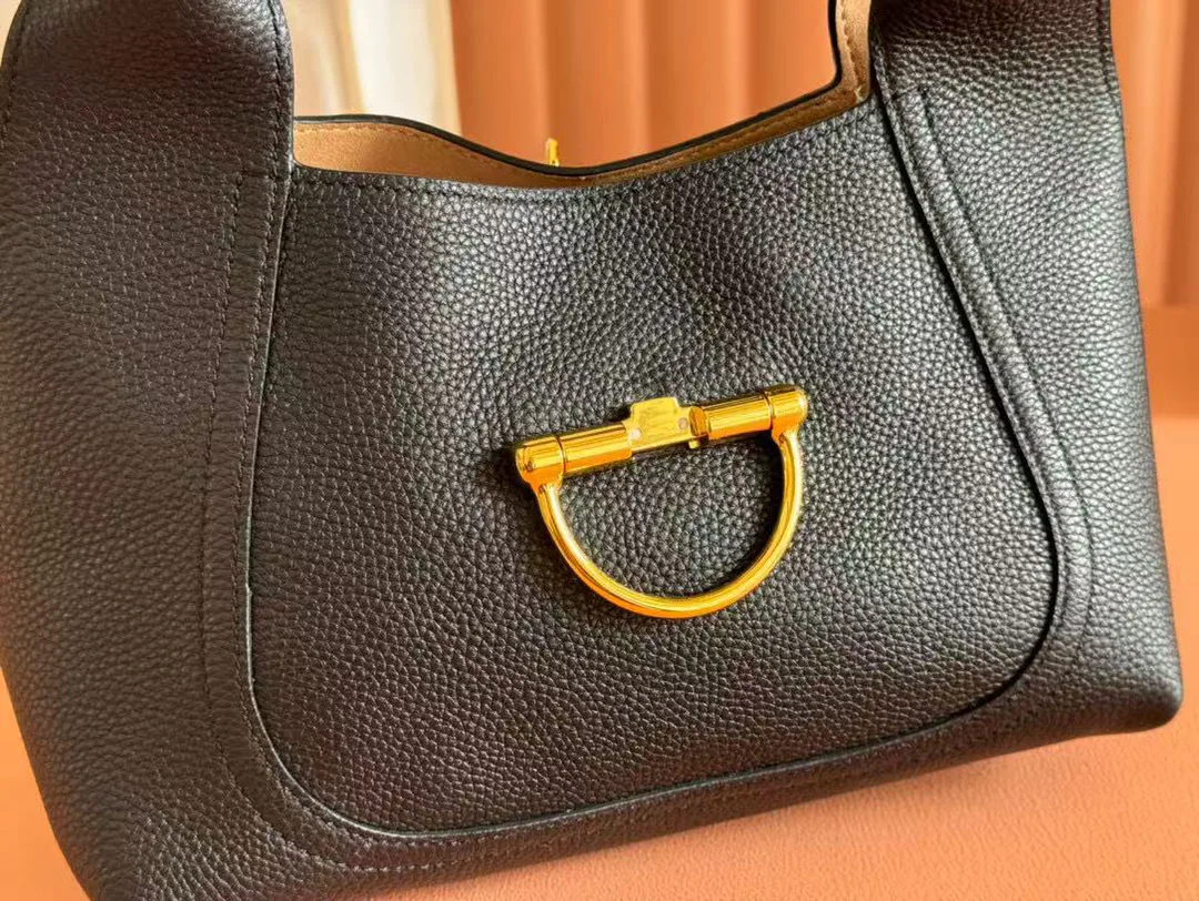 Классические Сумки Женские Gucci 11668978