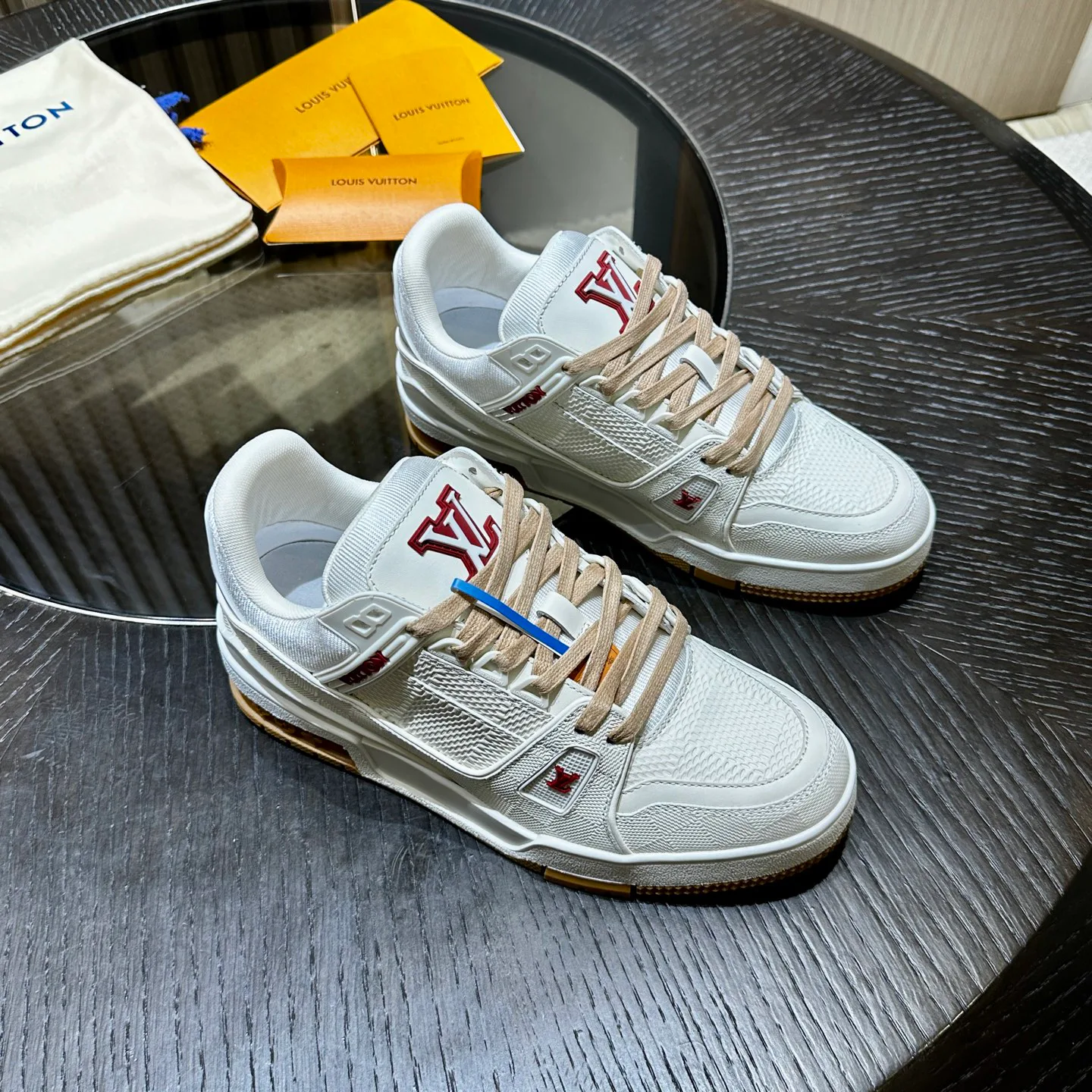 Кроссовки Женские Louis Vuitton 857732