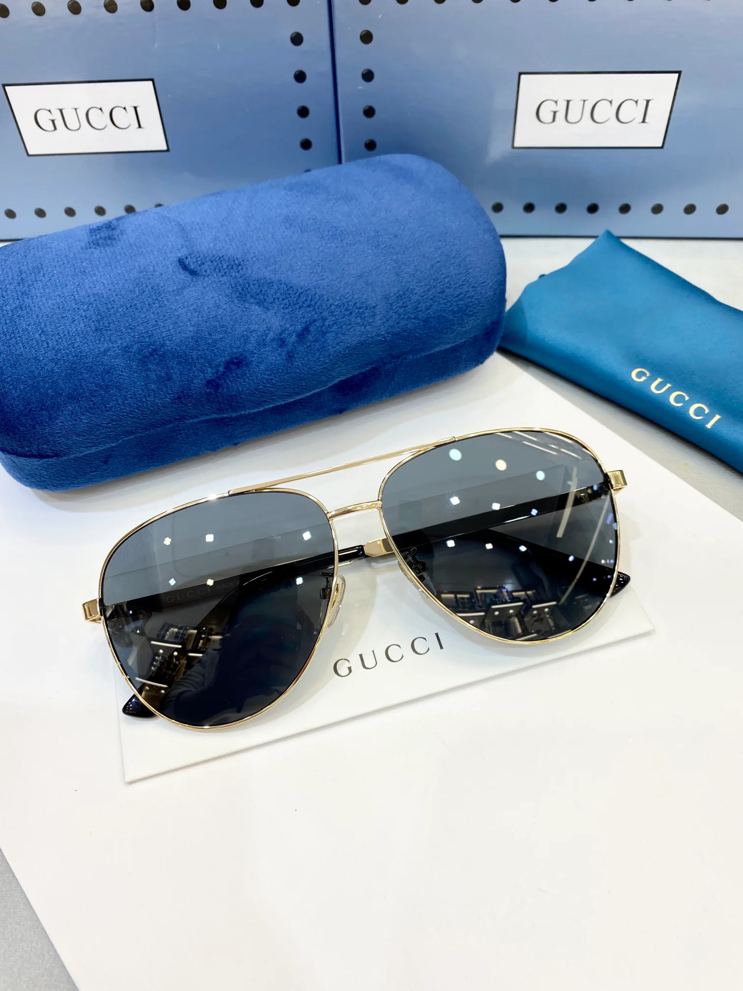Очки Gucci 3876879