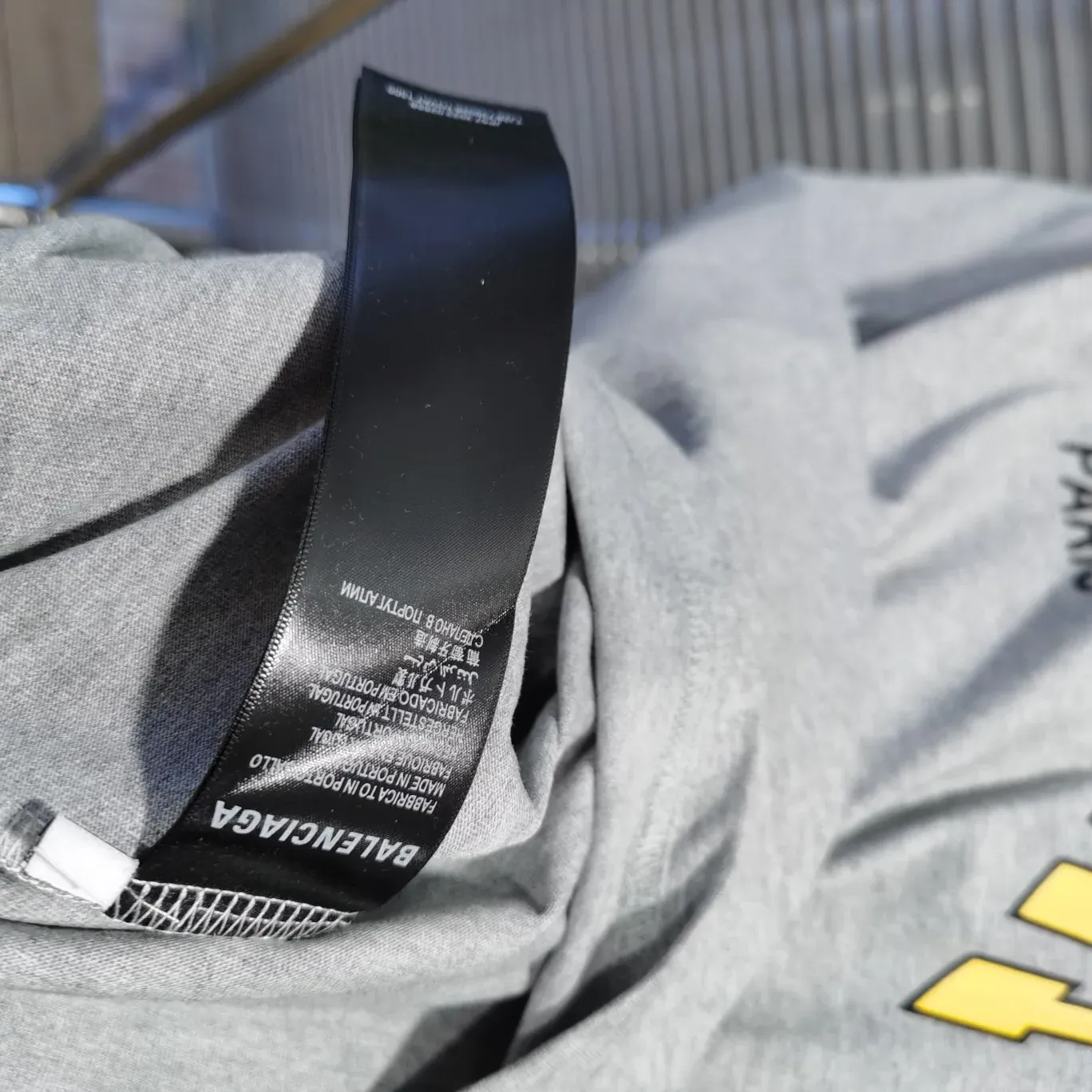 Футболки Женские Balenciaga 19452