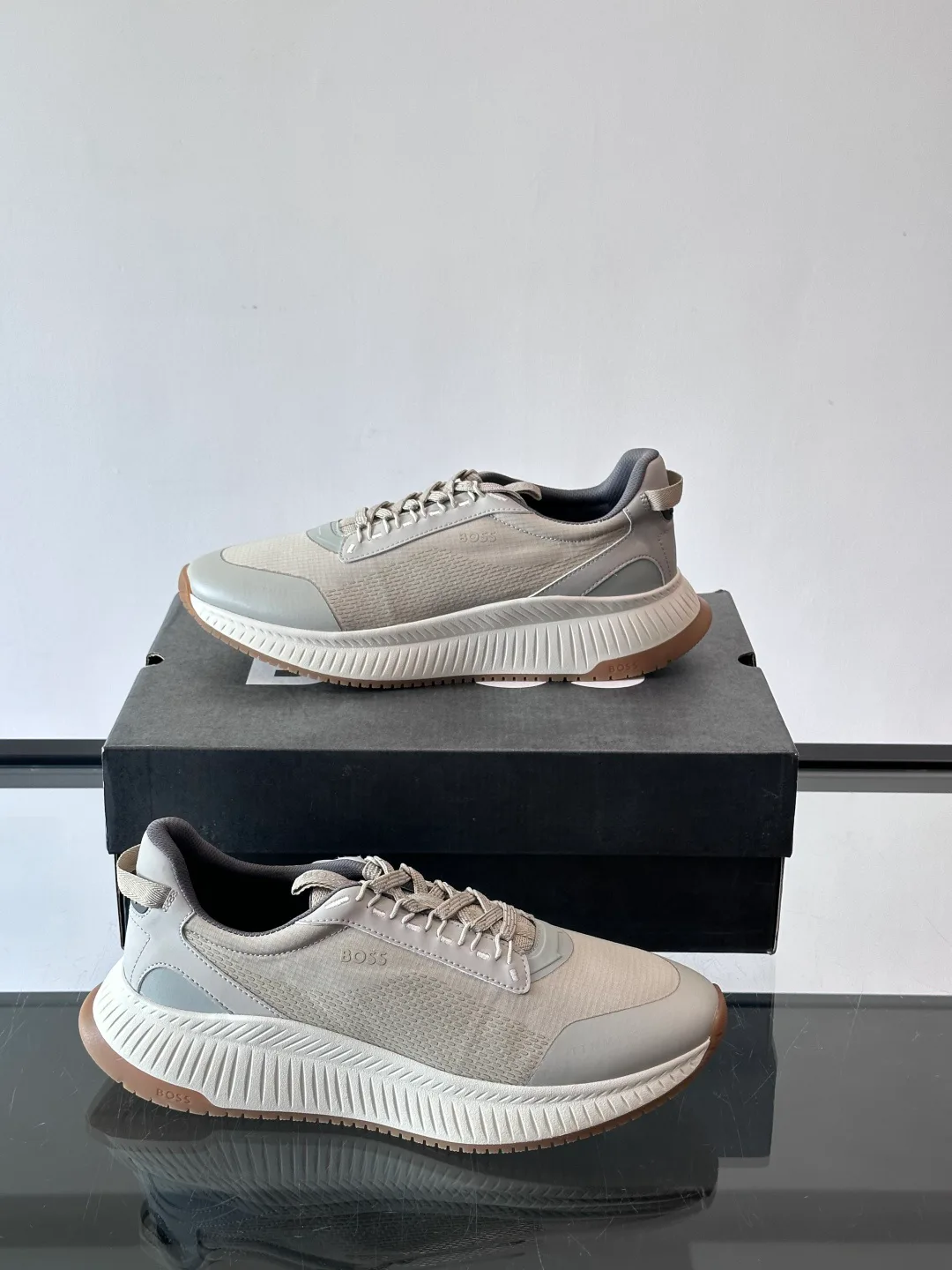 Кроссовки Мужские Hugo Boss 829892