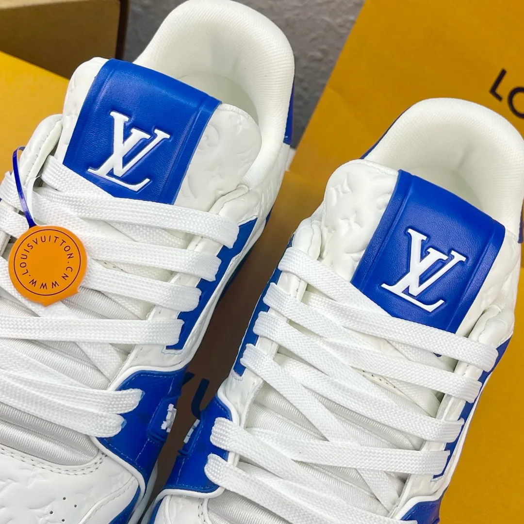Кроссовки Женские Louis Vuitton 2679371